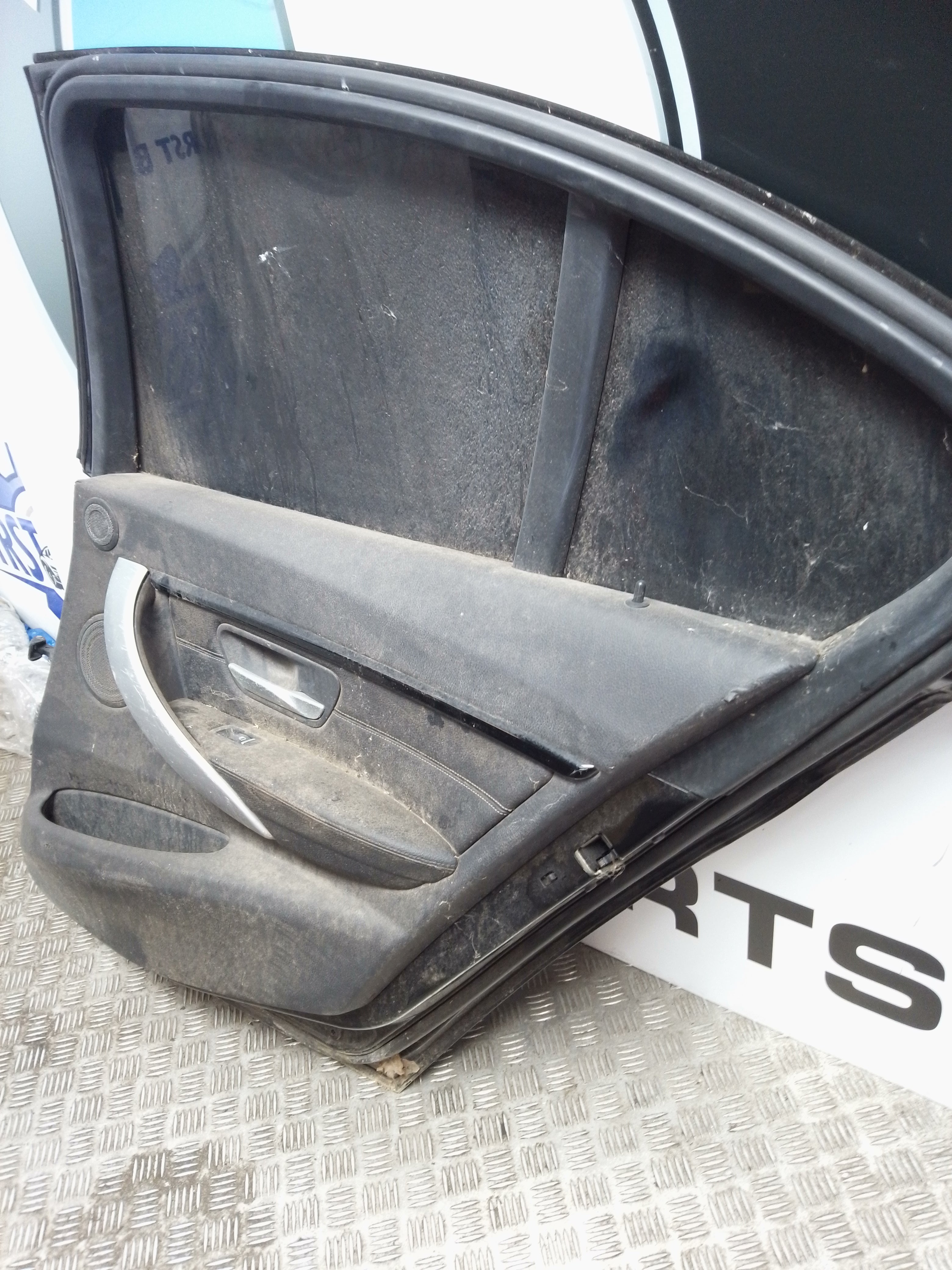 BMW 5 Series G30 / F90 M5 Rear Driver Side Door (Right Rear Door Shell) – 2017–2023