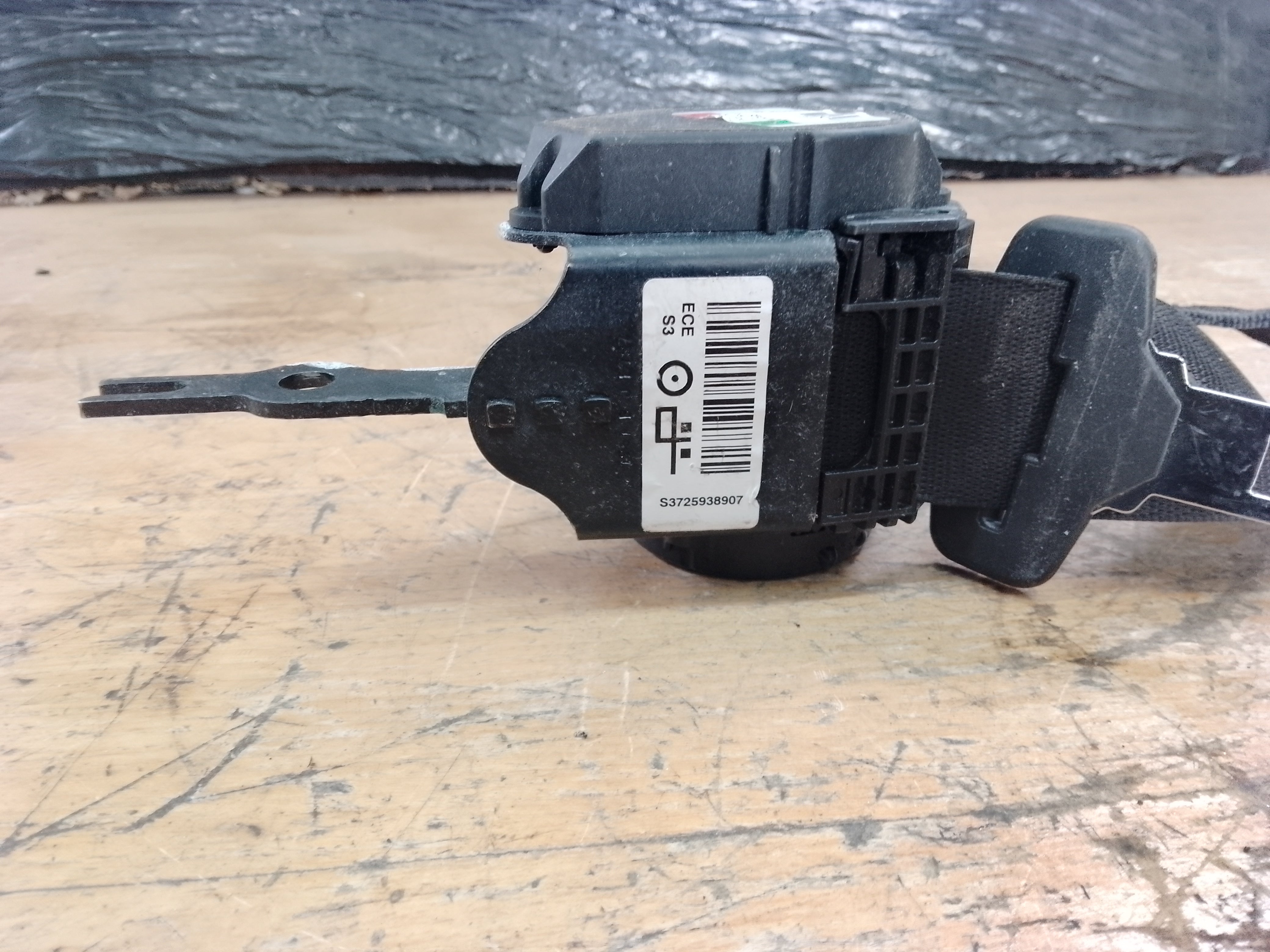 BMW 3 Series F30 2011–2019 Rear Seat Belt – Left or Right (619185300E)