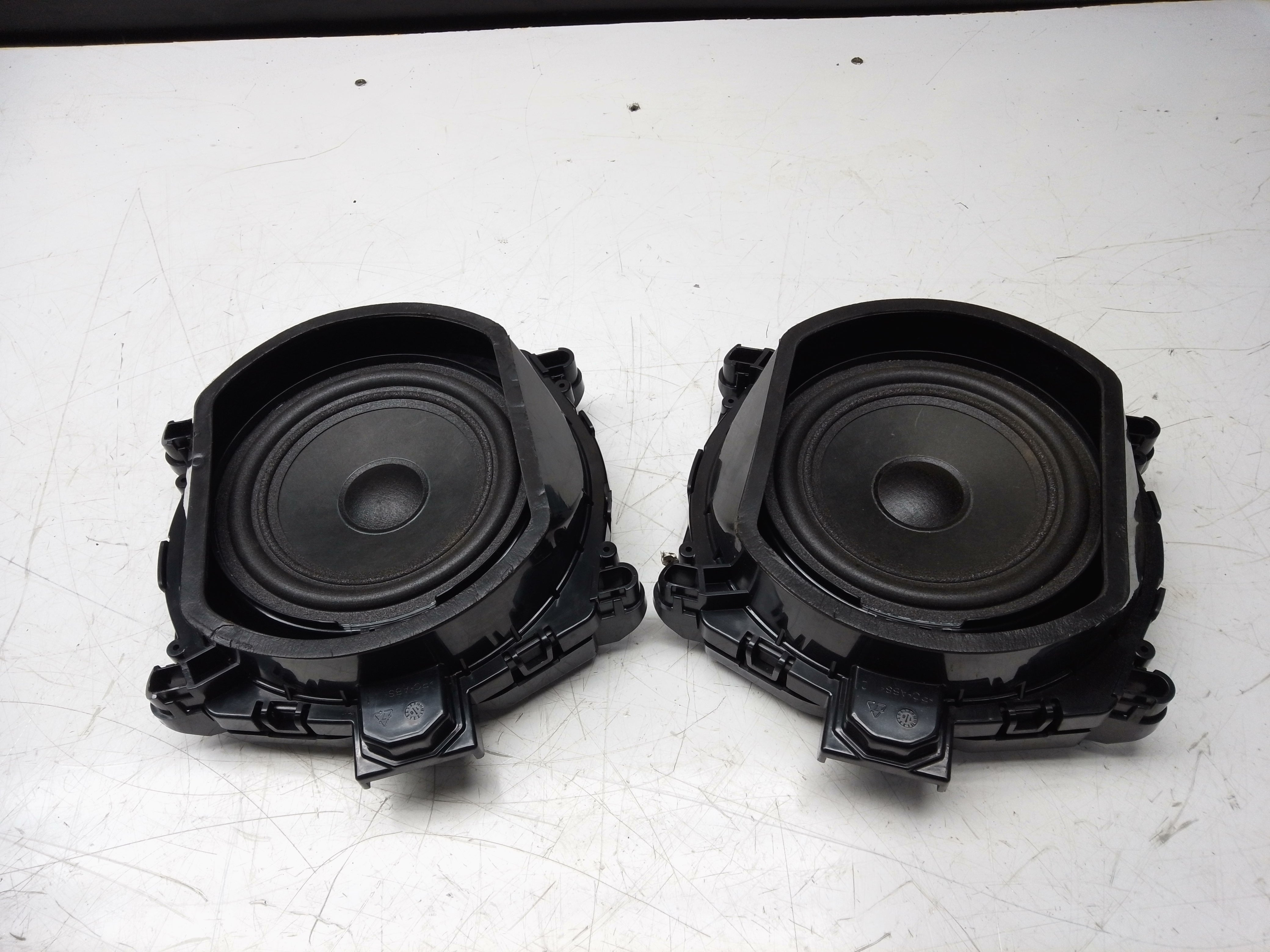 BMW F15 F16 X5 X6 Subwoofers Bass Speakers (9287756) (6513 9287756-01)