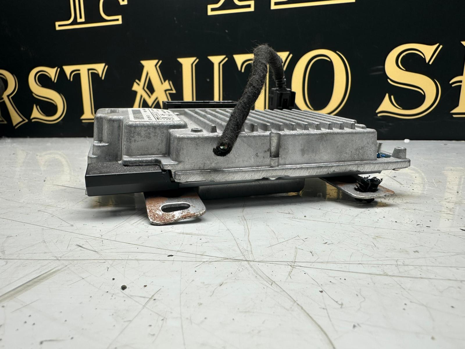Ford Transit 350 Mk8 2021 Sat Nav Module Control Unit (LU5T-14G371-GXF)