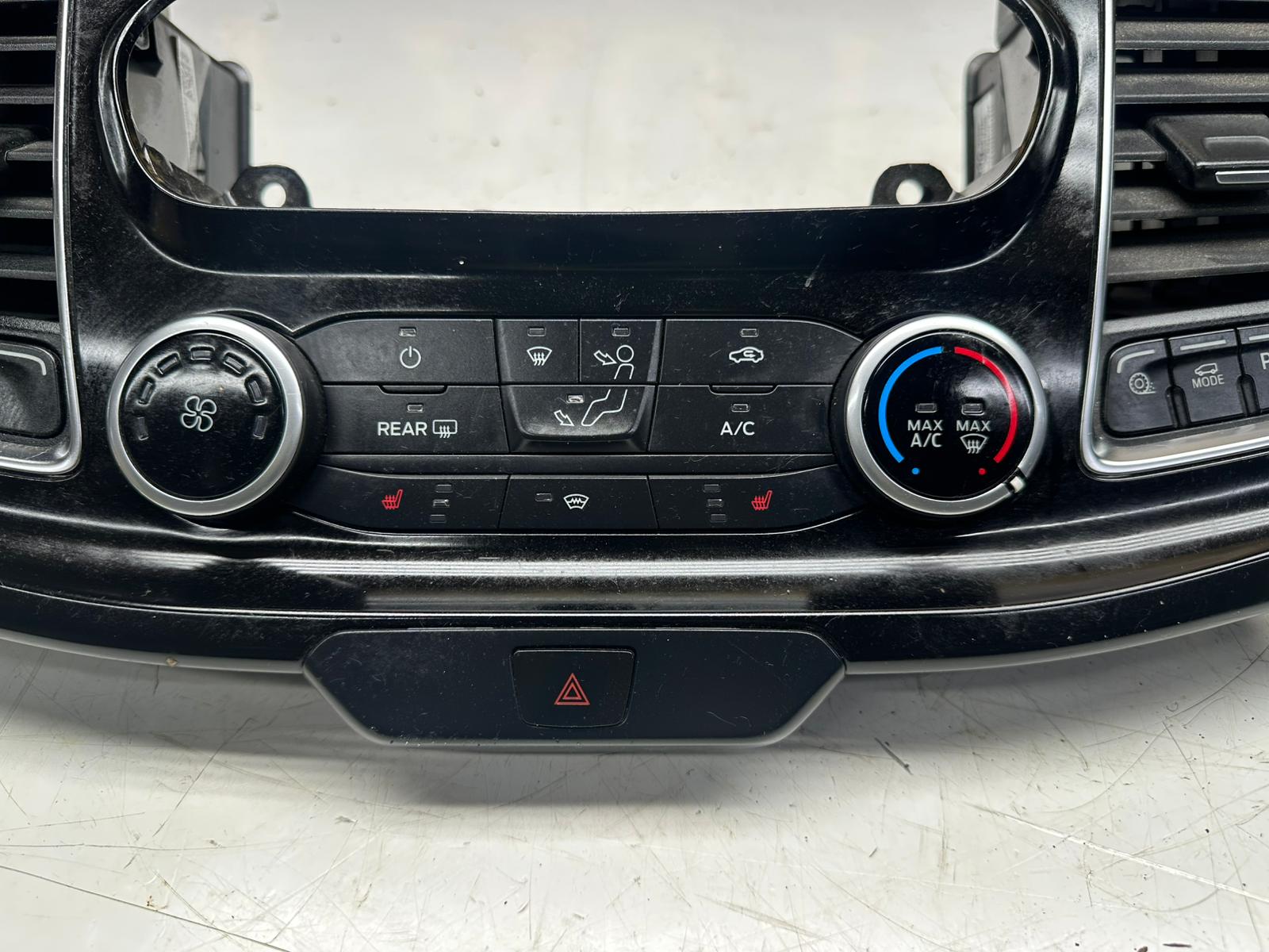 Ford Transit 350 Heater Control Panel (JK21-18835-BDW)
