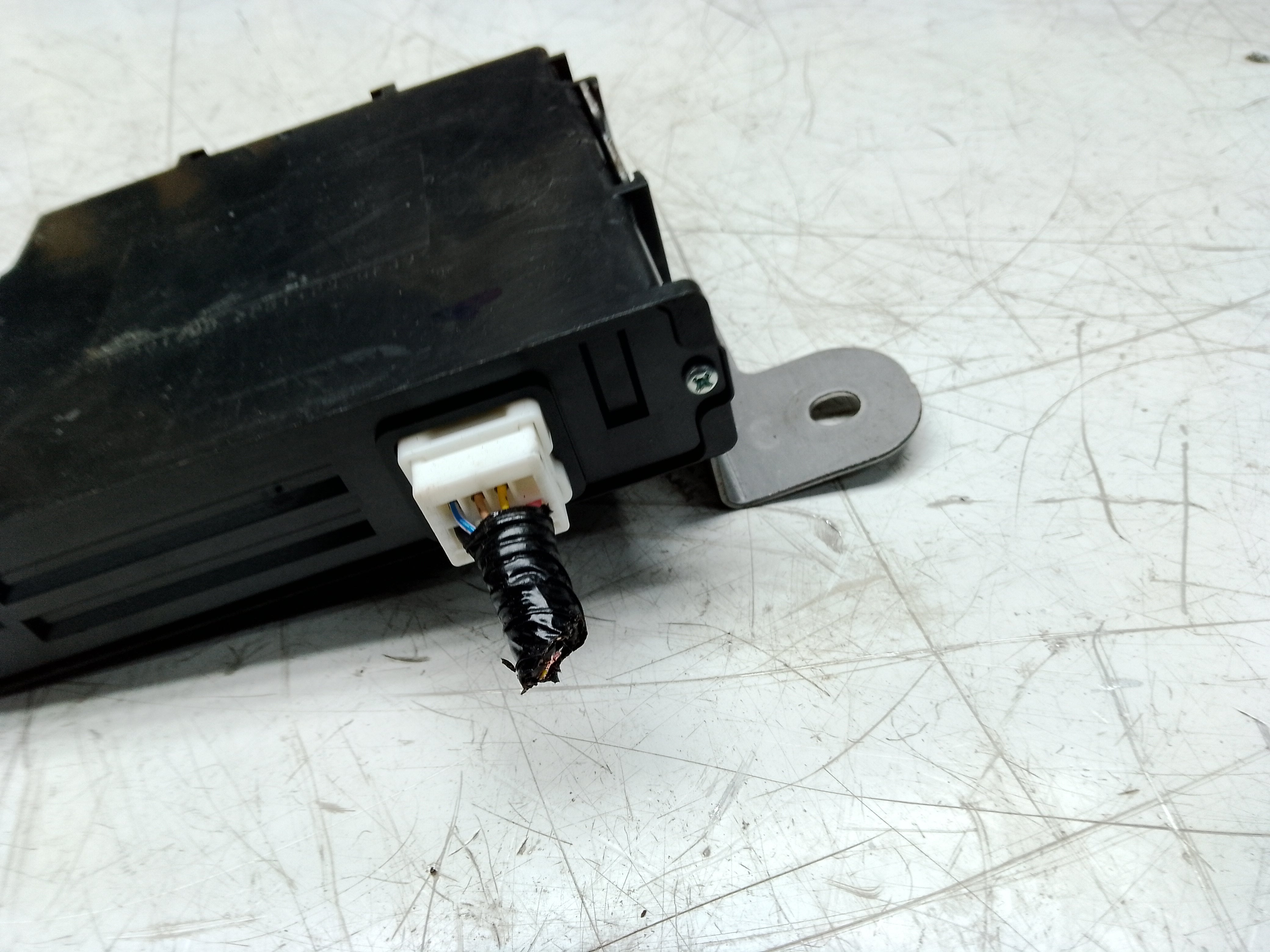 Nissan Qashqai J12 2014–2021 Capacitor Assembly (47880W020P)