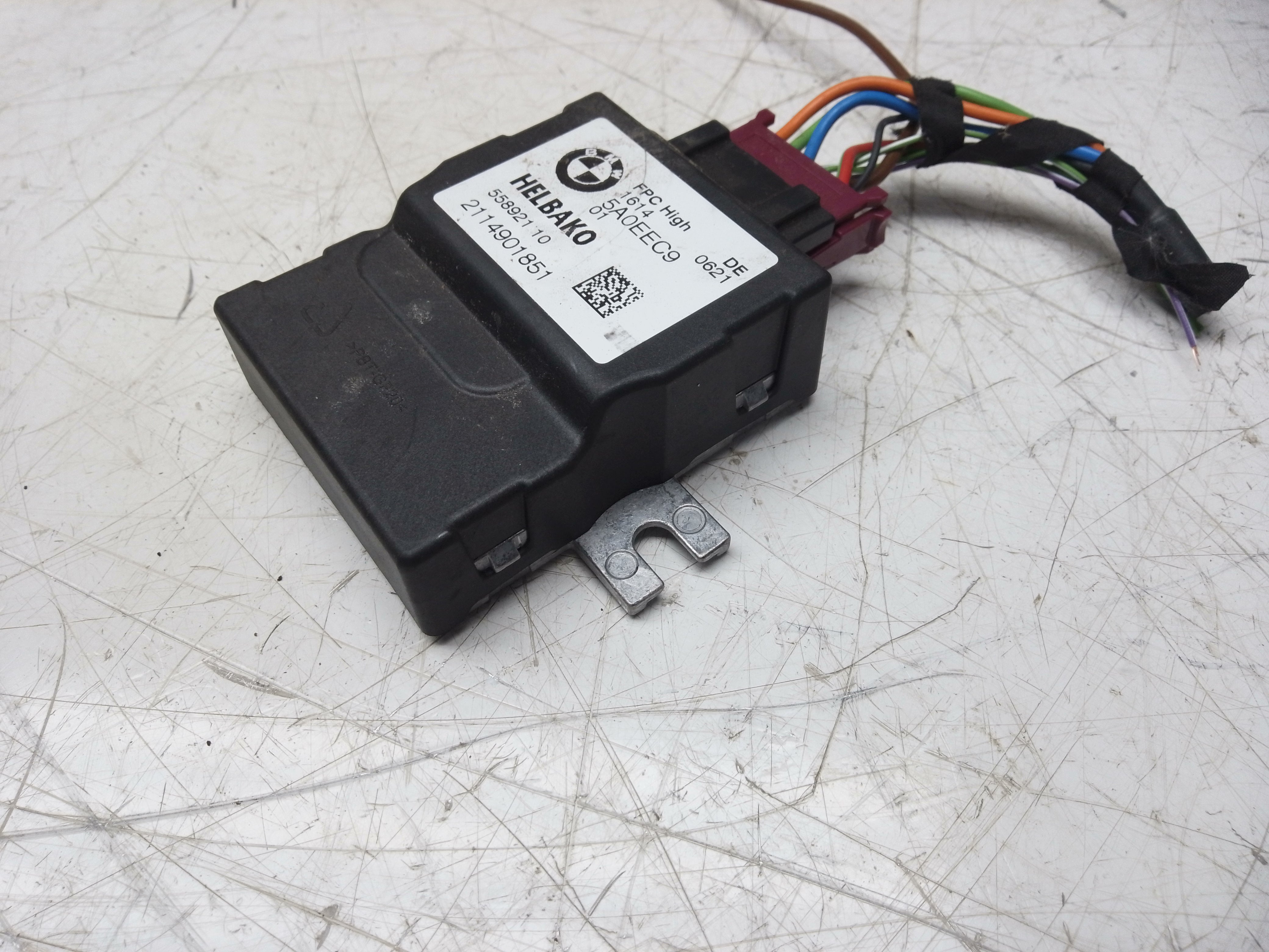 BMW 3, 5, 6, 7, 8, X3, X4, X5, X6, X7 Series Petrol Fuel Pump Control Module (5A0EEC9)