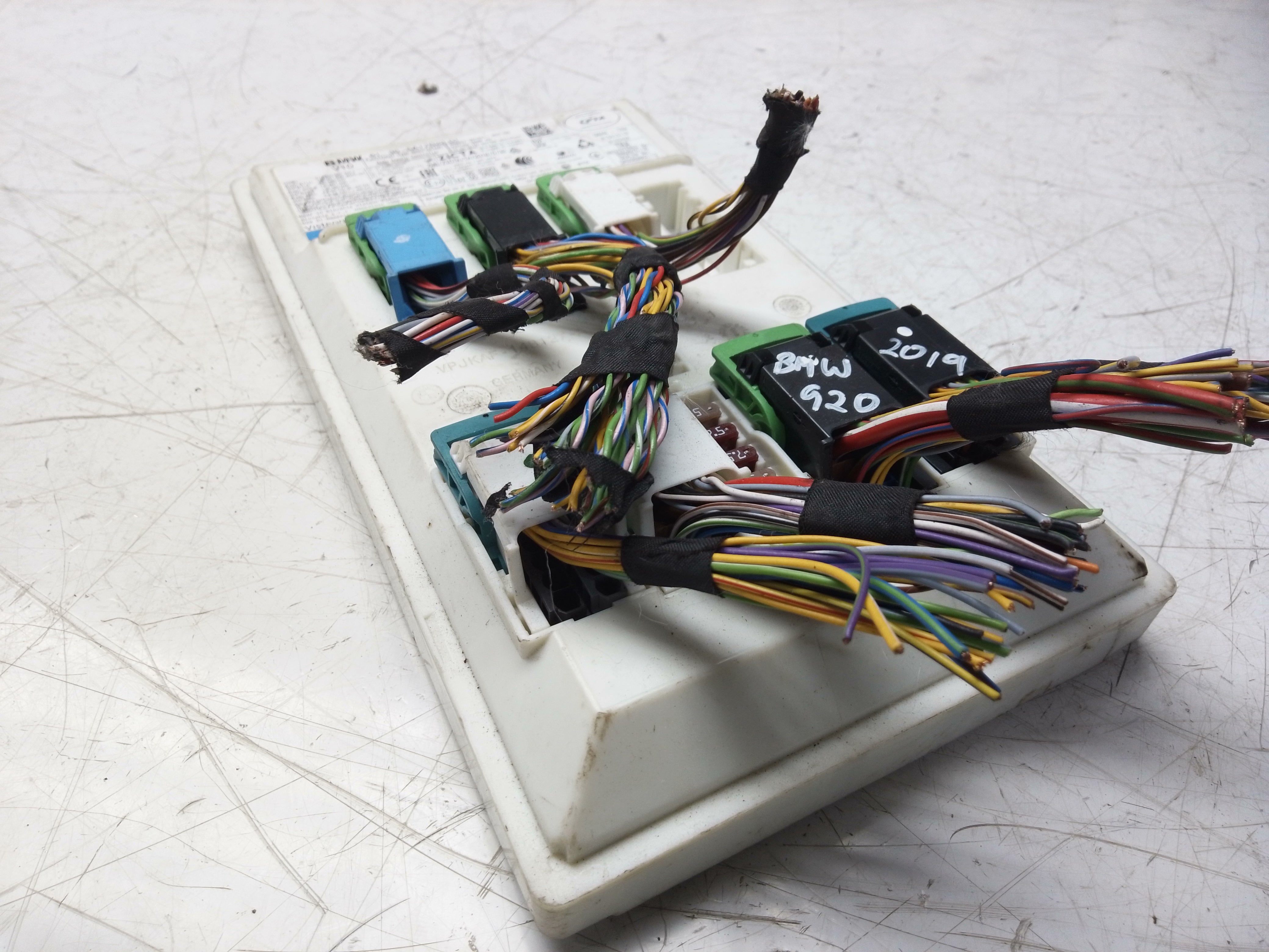 BMW 3 Series G20 2019  ECU  Body Domain Control Module (VPJKAF-14B127)