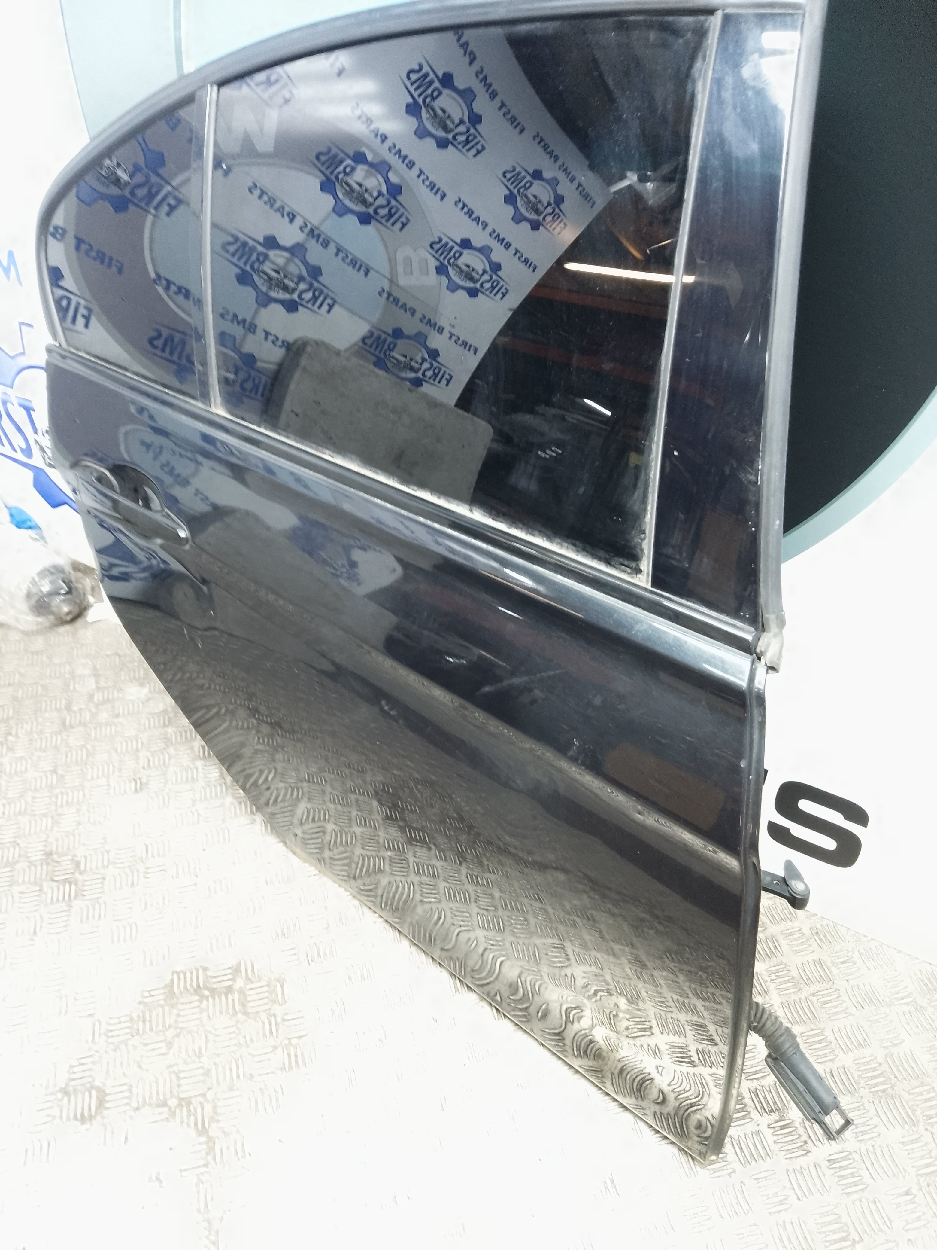 BMW 5 Series G30 / F90 M5 Rear Driver Side Door (Right Rear Door Shell) – 2017–2023