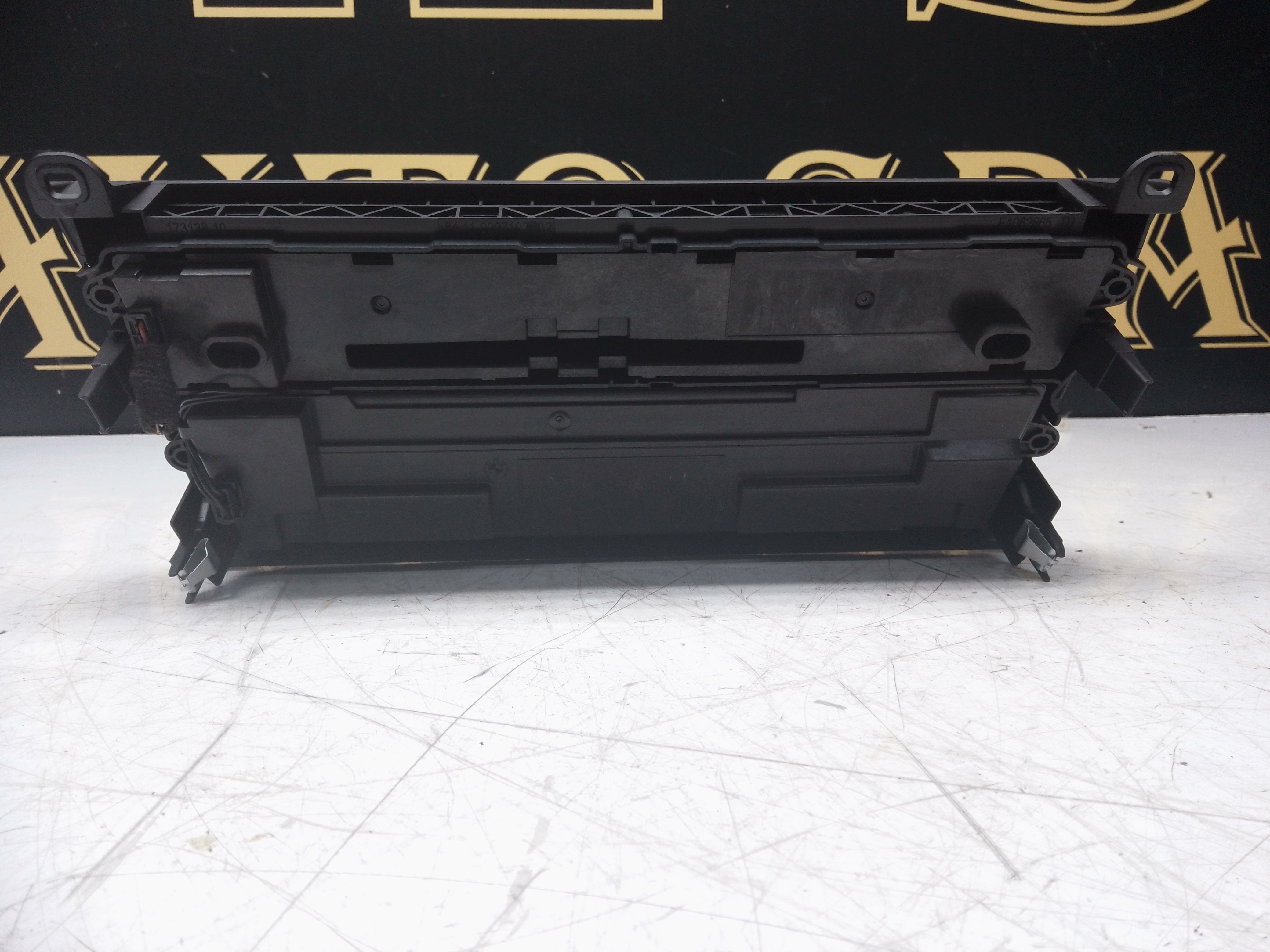 BMW 1 Series F20/F21 A/C Heater Climate & Radio Control Unit (9207197-02) (17313810)