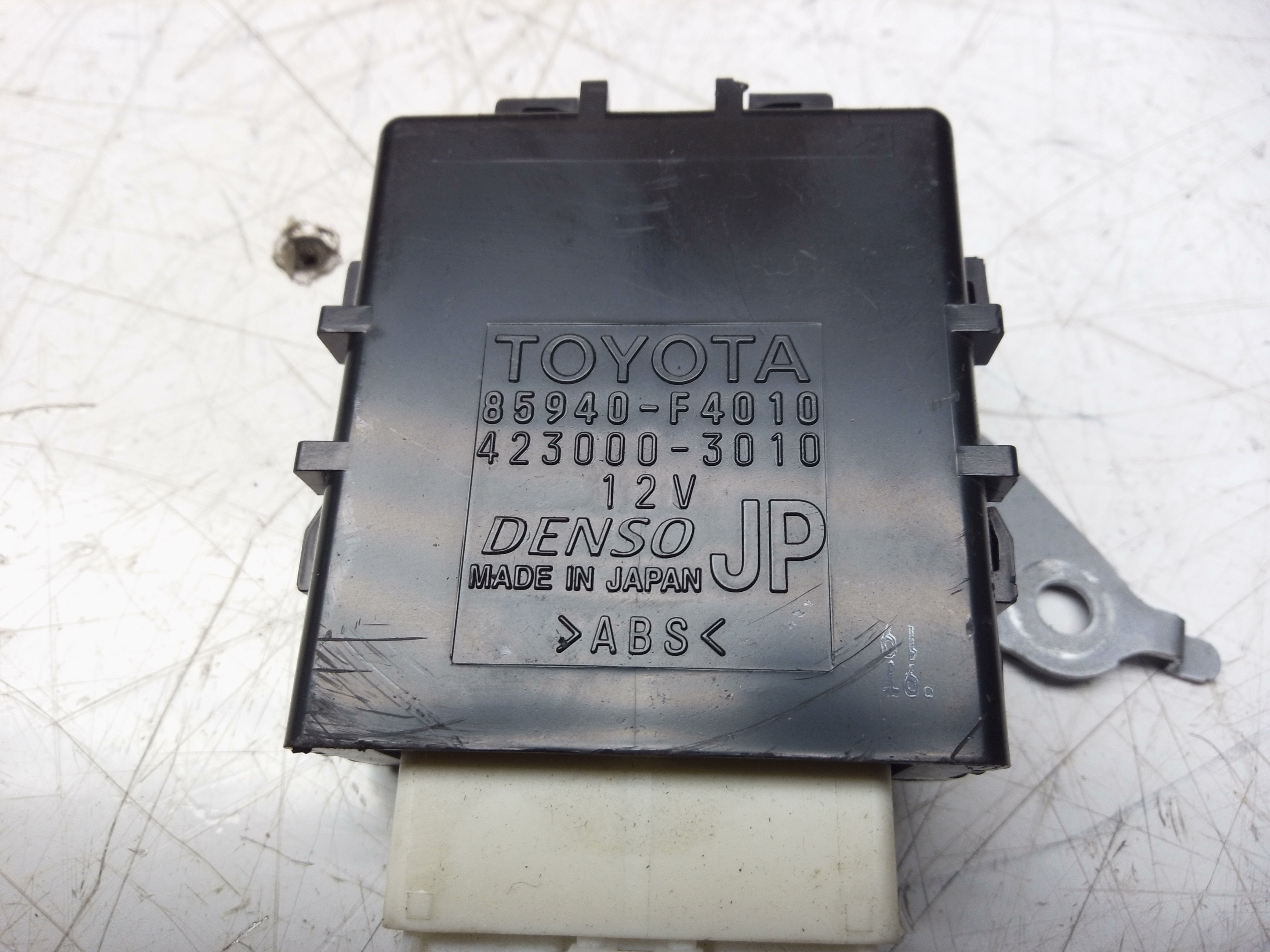 Toyota C-HR 2021 Wiper Control Module ECU Unit (85940-F4010)