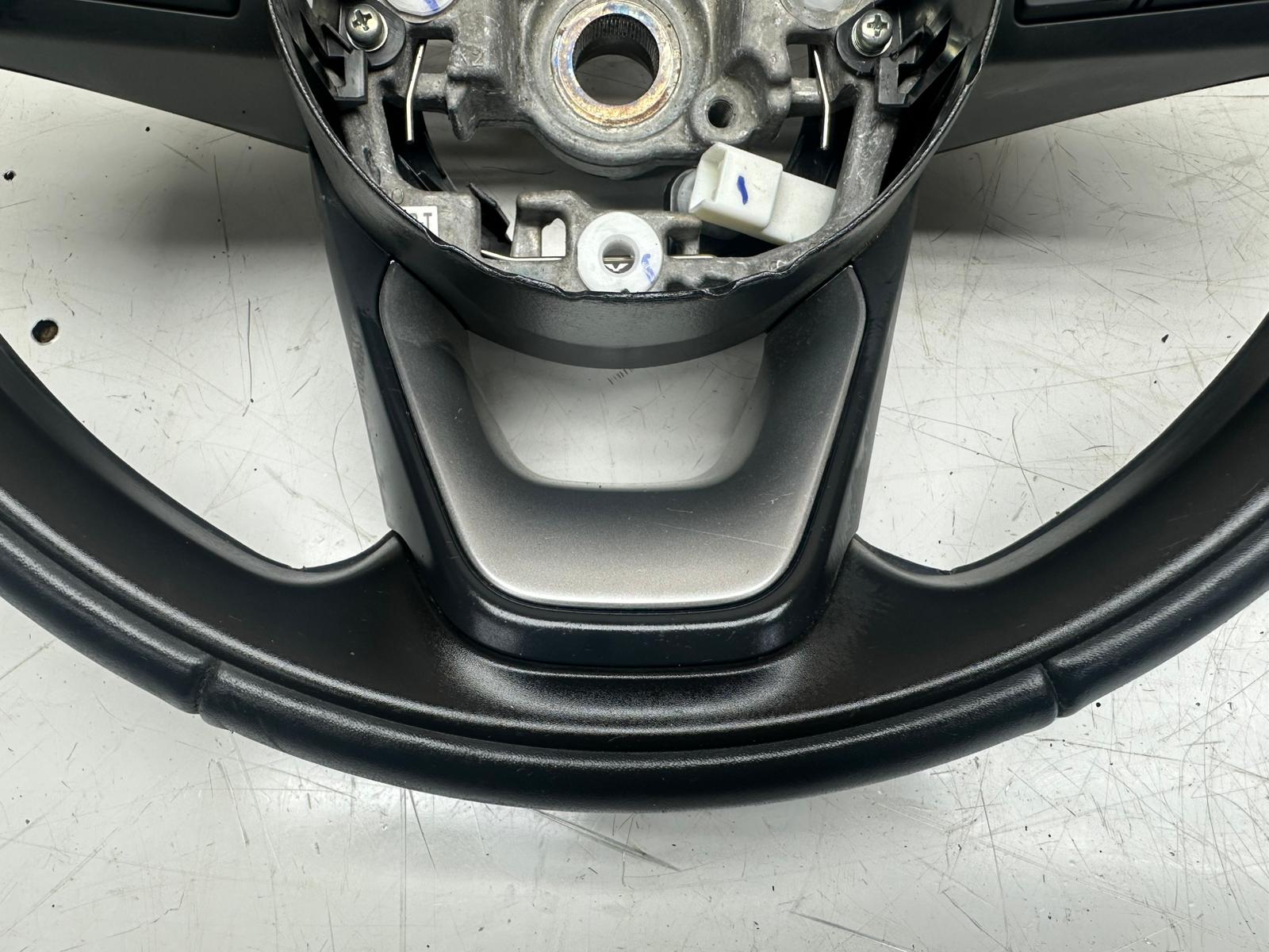 Toyota Yaris Cross 1.5 VV Steering Wheel (84250K0040C5)