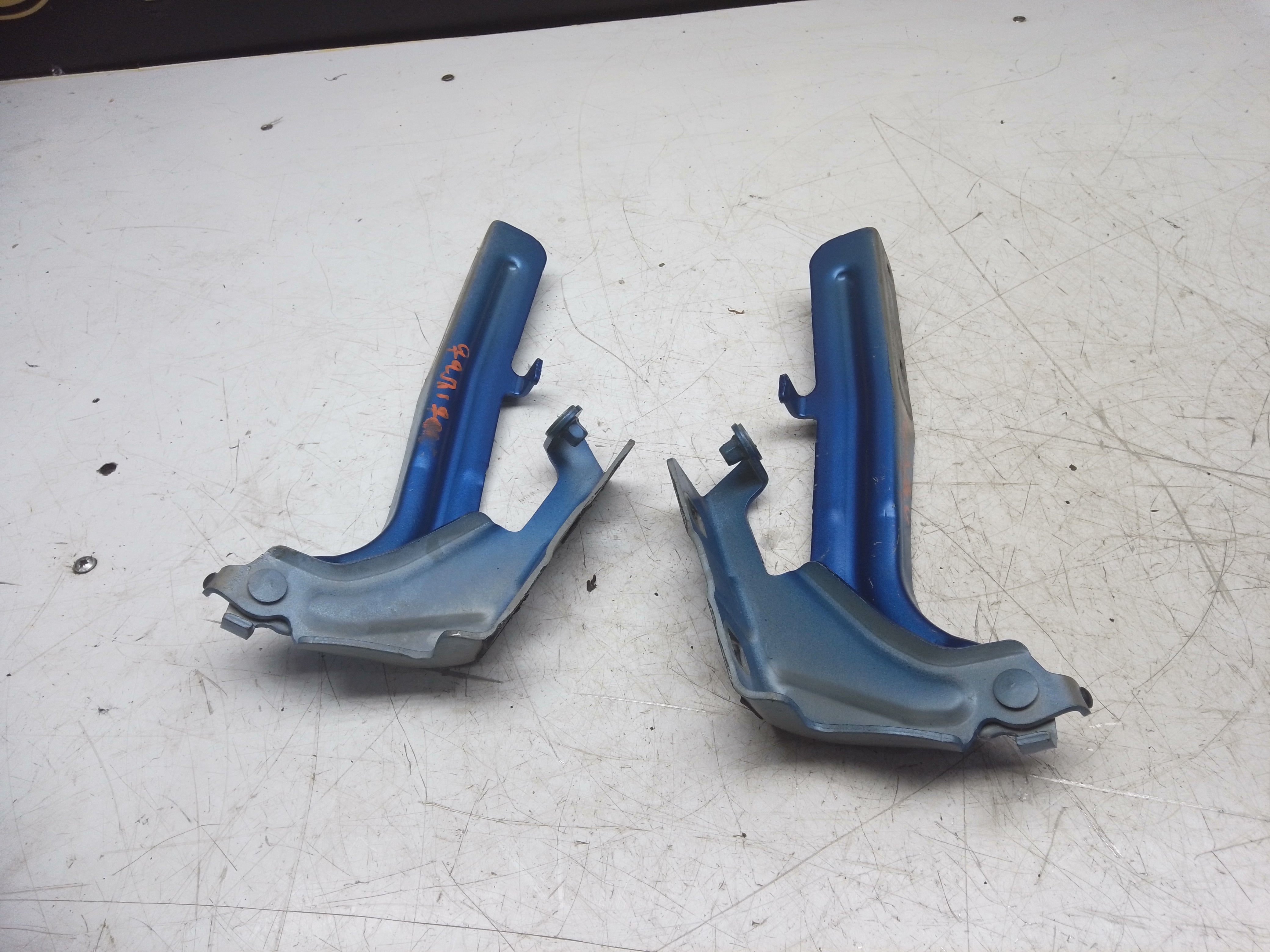 Nissan Qashqai 2022 (J12) Right & Left Bonnet Hinges (ES03)