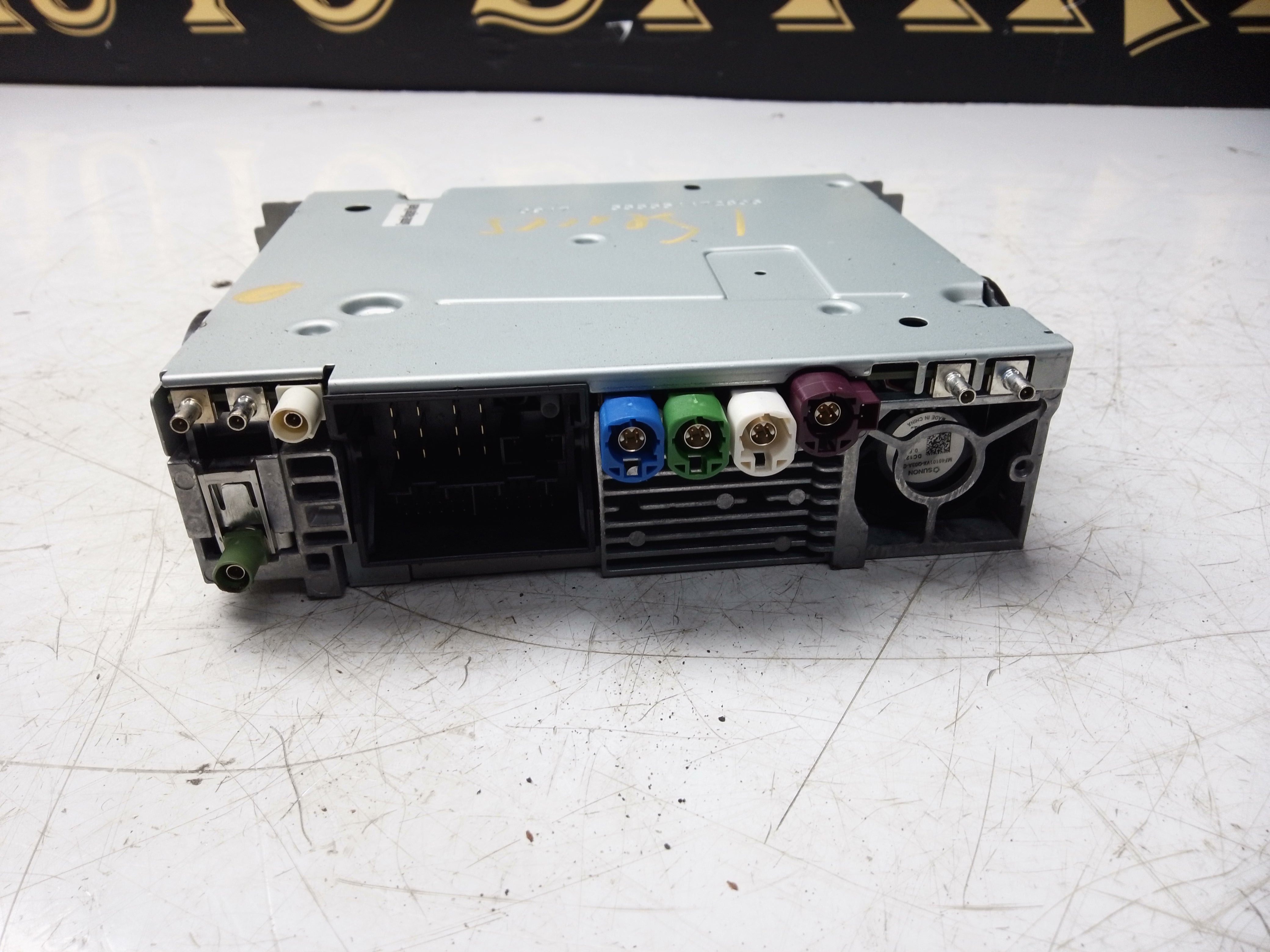 BMW 1 Series F20 Multimedia NBT Unit iDrive Kit (8792148) (9322122) (9286699)