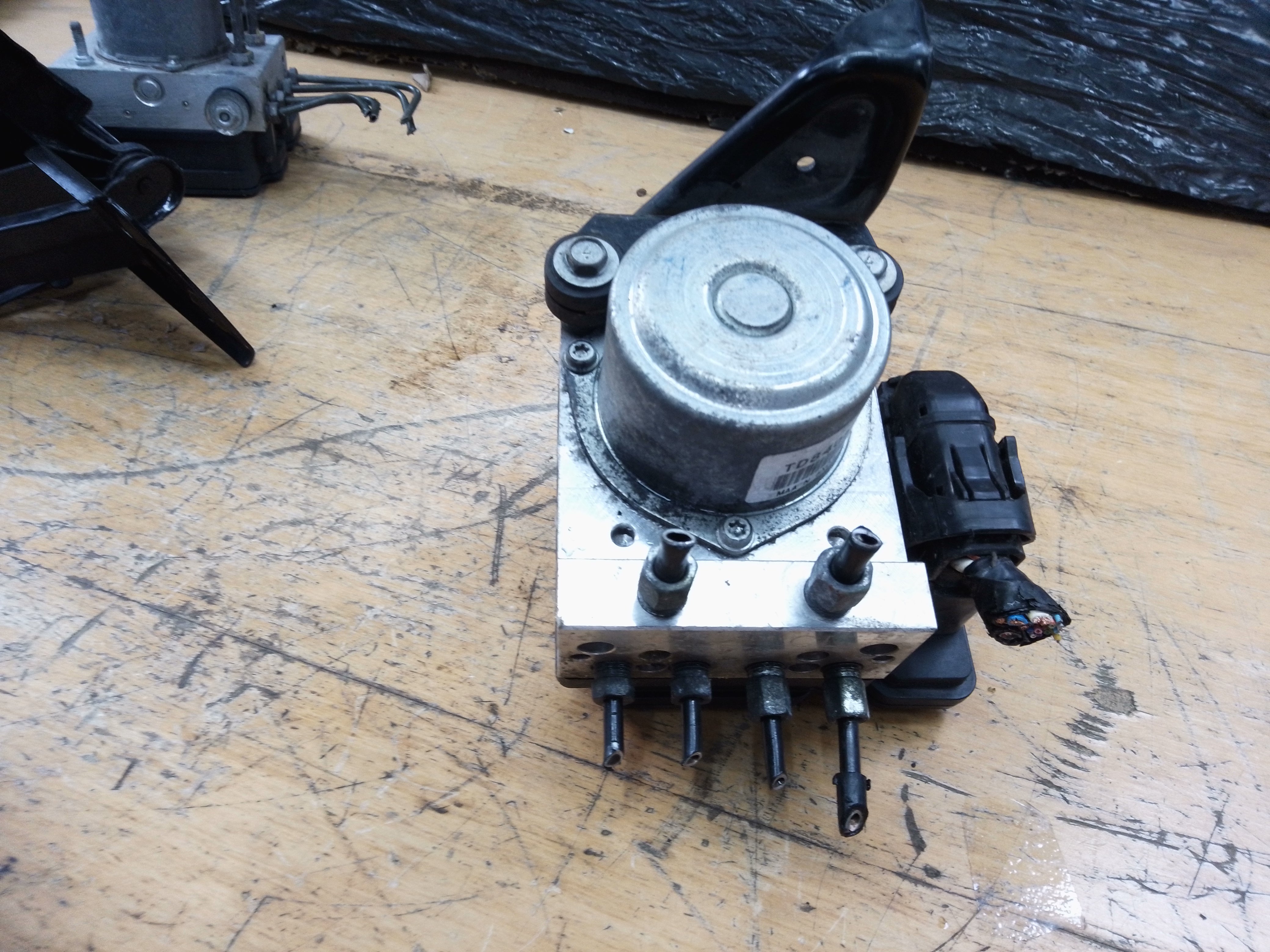 Nissan Juke 2018 F15 1.5 Diesel ABS Control Module Pump (TD8405)