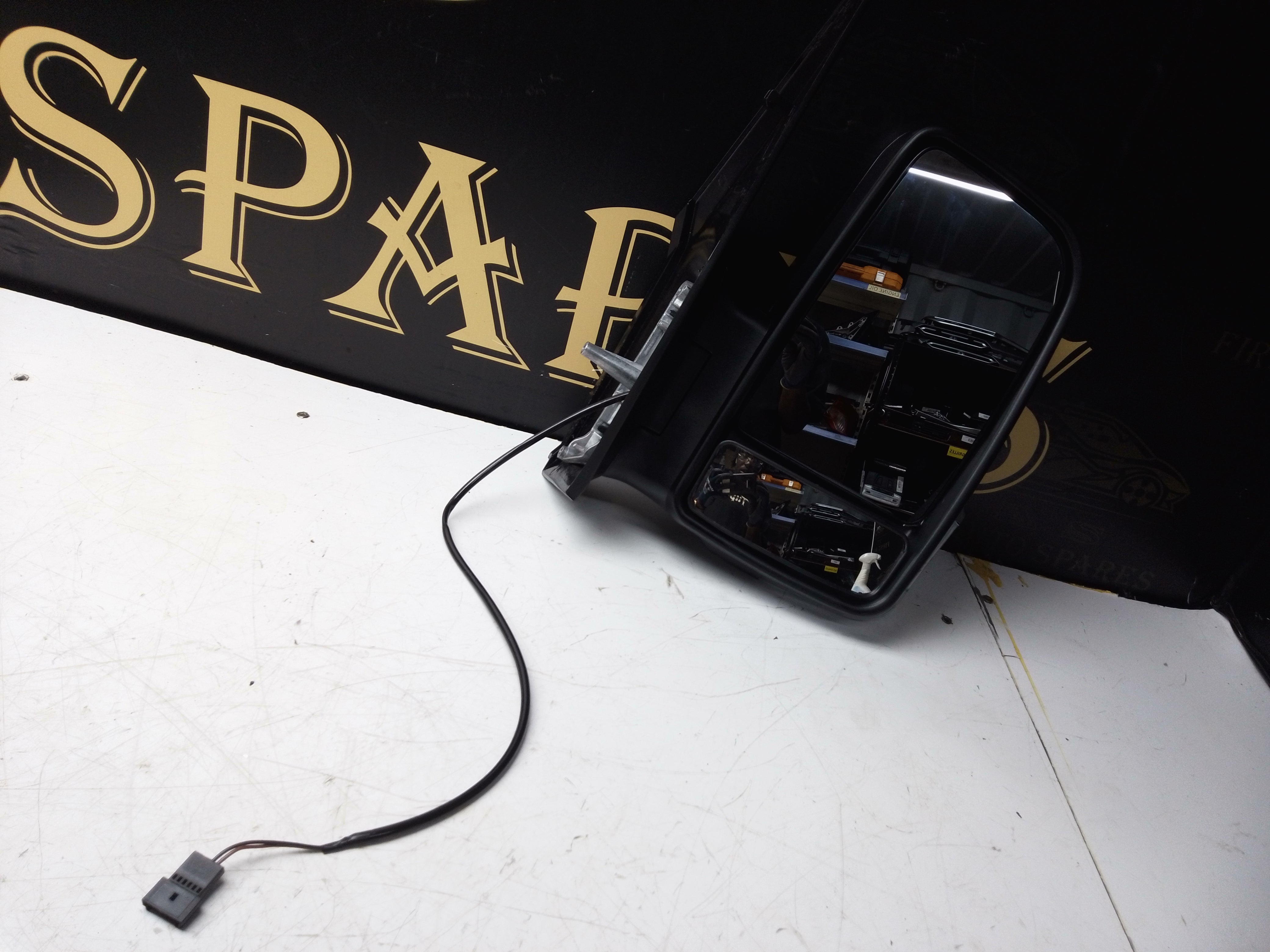 Mercedes Sprinter W906 2014–2017 Right Wing Mirror (Electric)