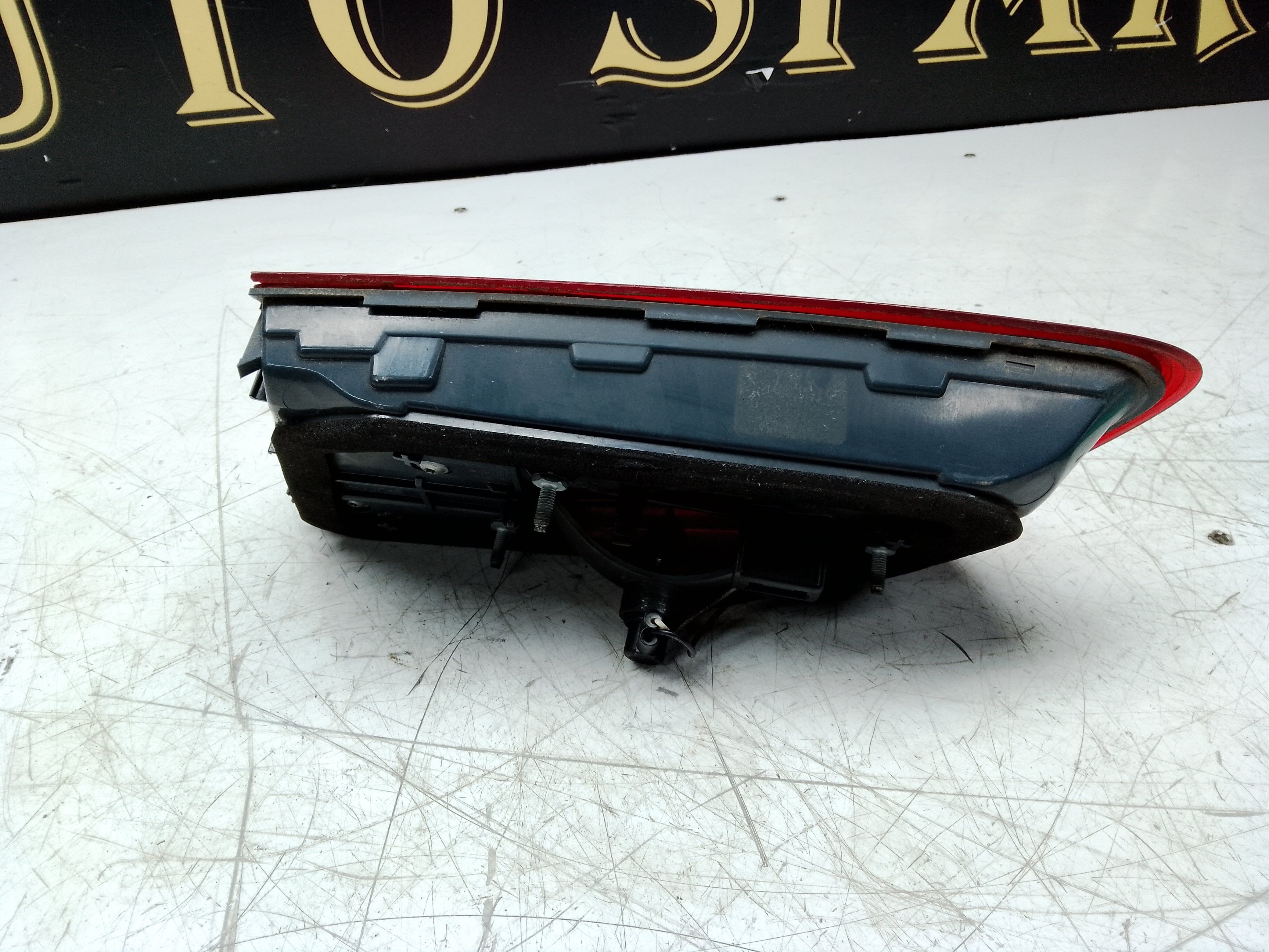 BMW 5 Series G30 2017–23 Saloon Left Inner LED Taillight (630341L1)