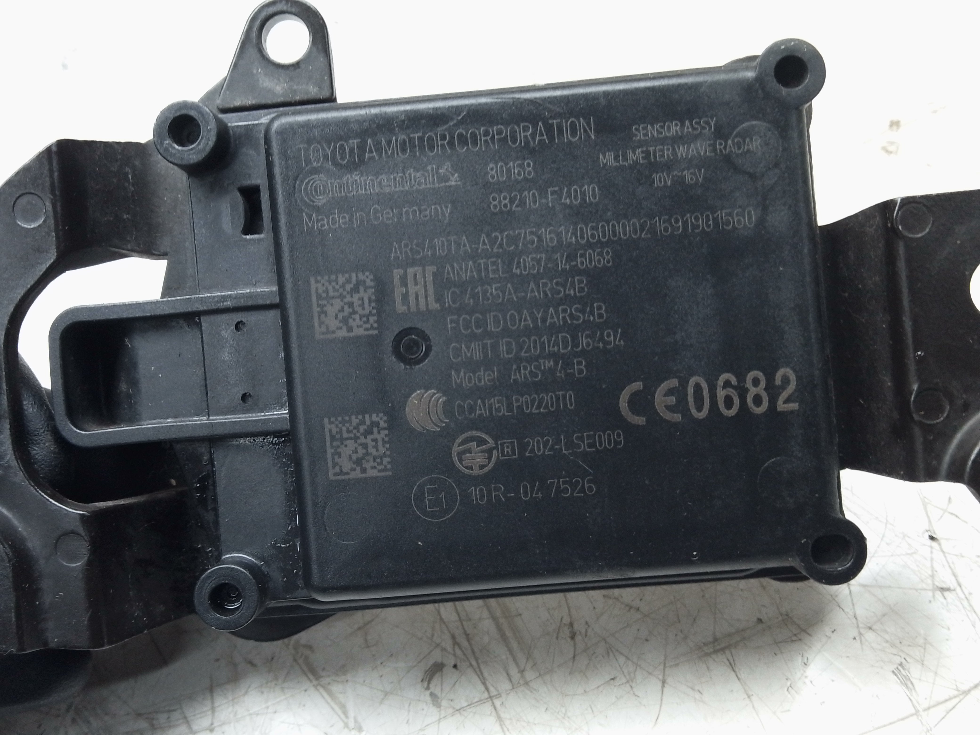 Toyota C-HR 2016-2021 Adaptive Cruise Control Radar Sensor (88210-F4010)