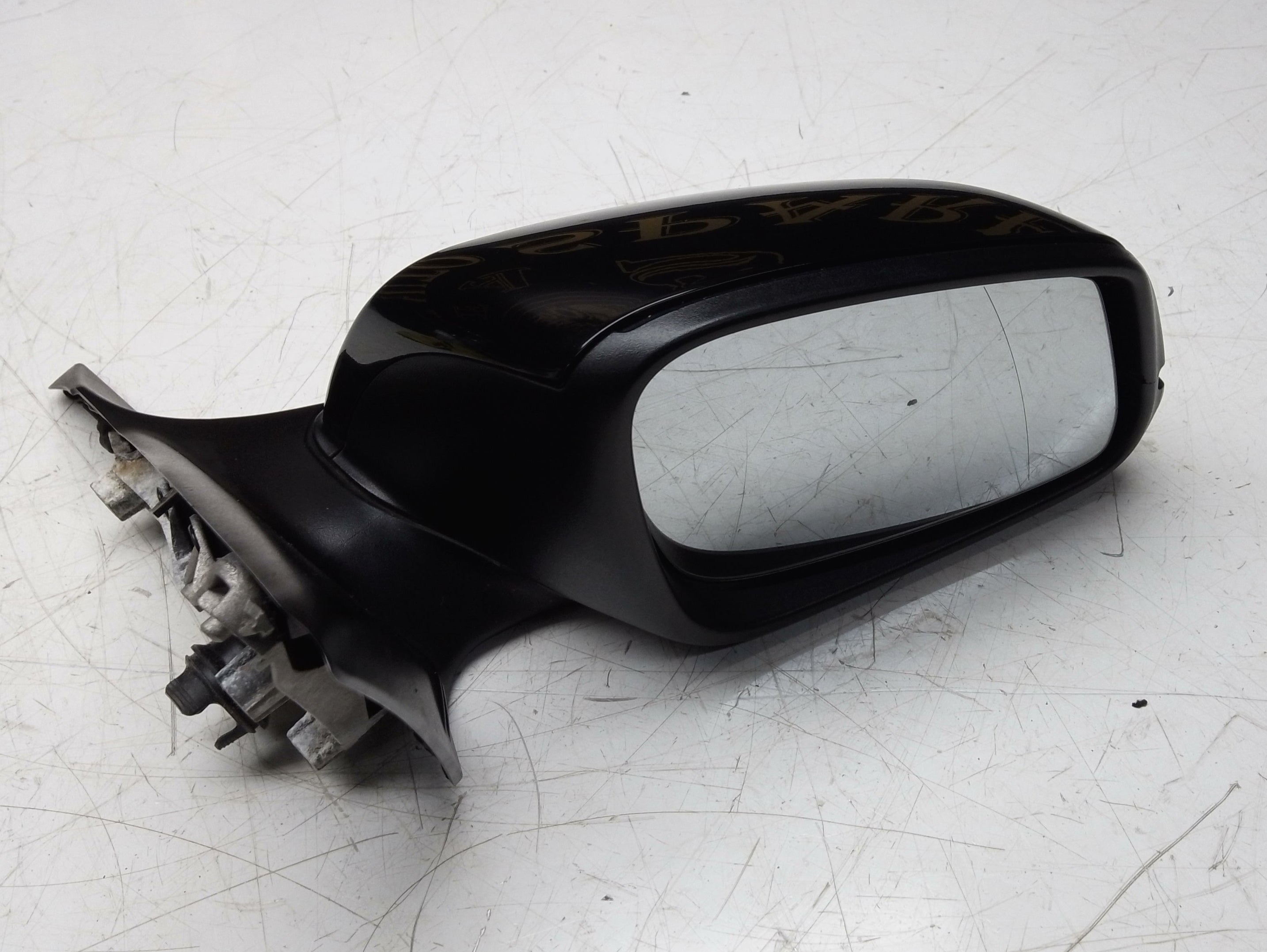 BMW 1 Series F20 LCI 2011–2019 Right Wing Electric Mirror 6 Pin Plug (51167242704)