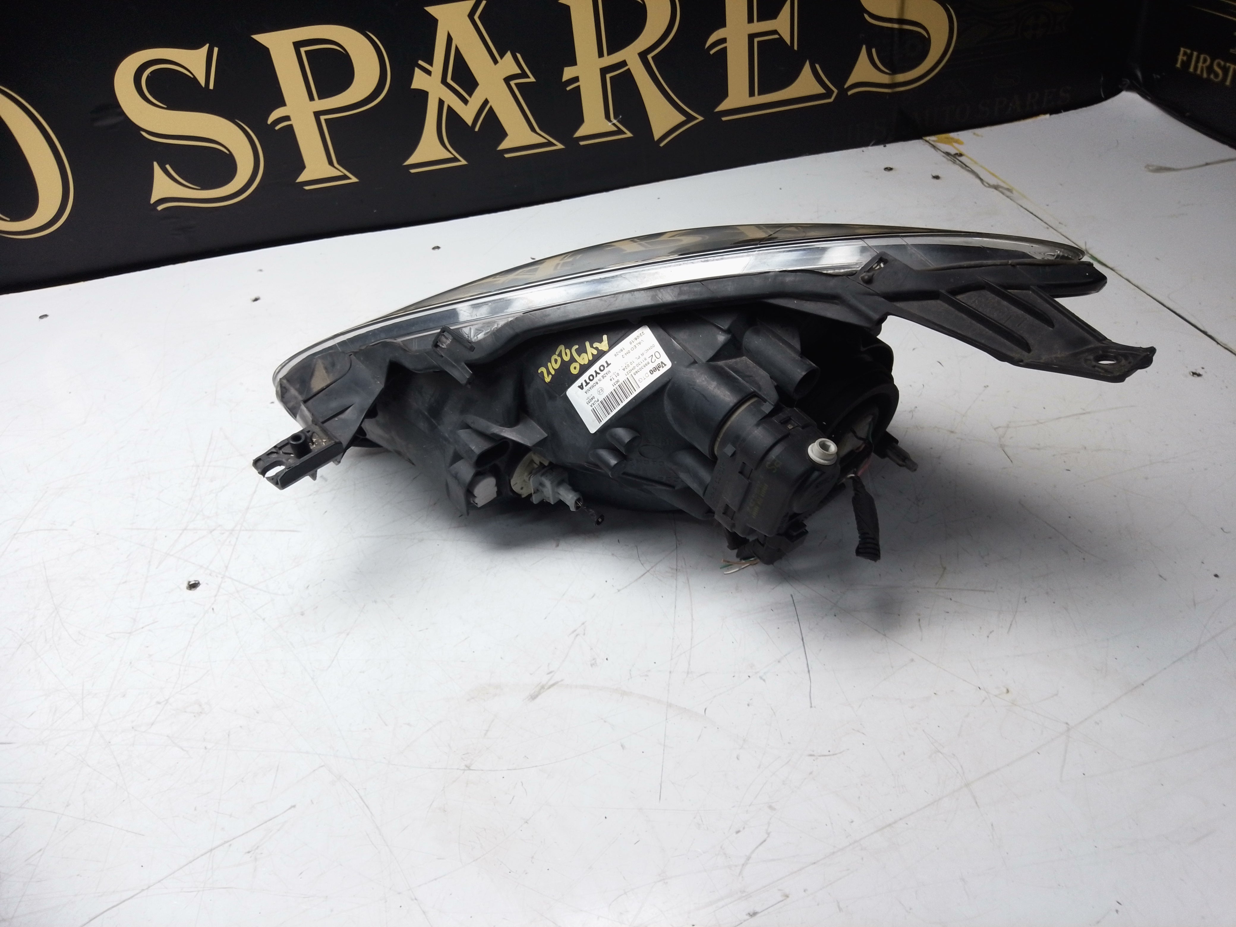 Toyota Aygo 2012 Right Headlight (81130-0H021)