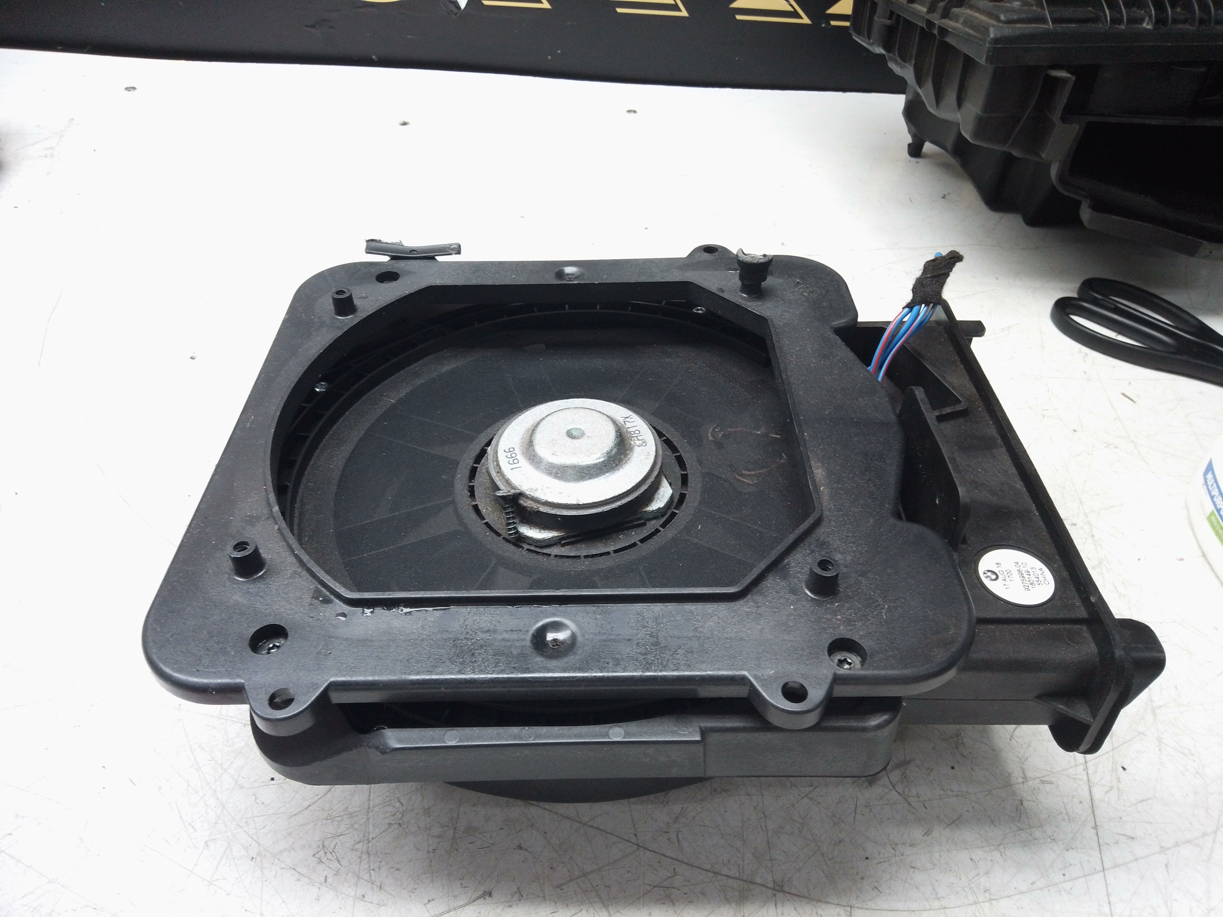 BMW 2 Series F45 Front Driver Side Speaker 9275996-04 – 2014–2021