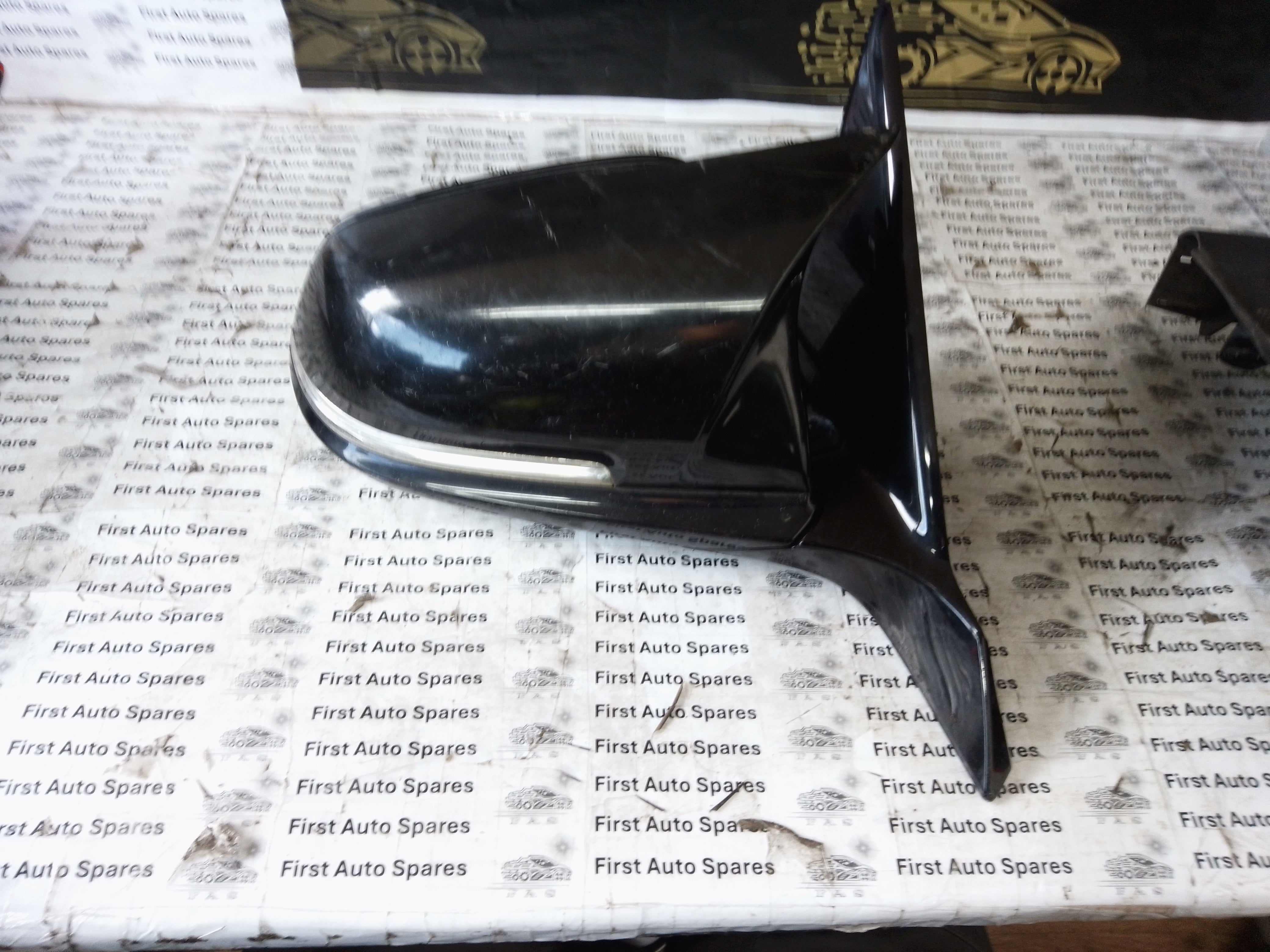 BMW 1 Series F20 O/S Driver Right Wing Mirror 6 Pin (20202004) (2020.2004)