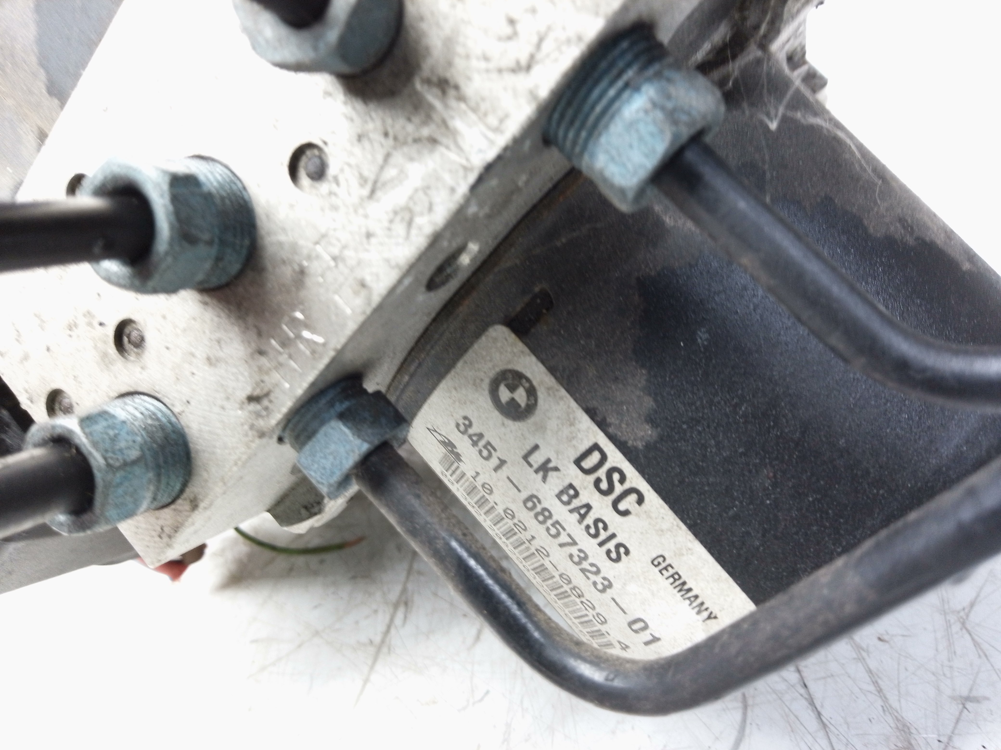 BMW 3 Series F30 2011 ABS Pump Control Module Unit (6857323 / 6857324)