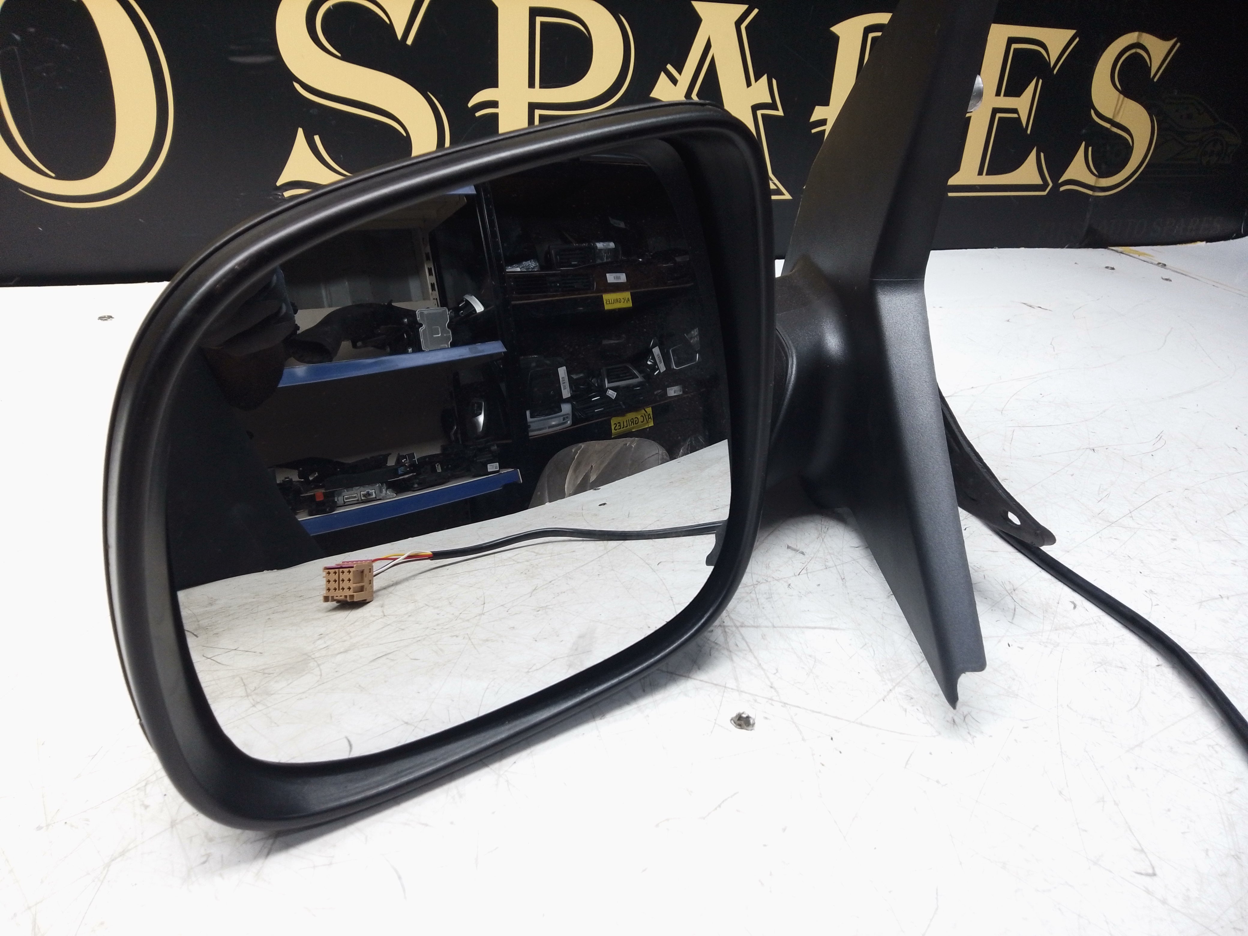 Volkswagen Transporter T5 2010–2015 Electric Left Wing Mirror