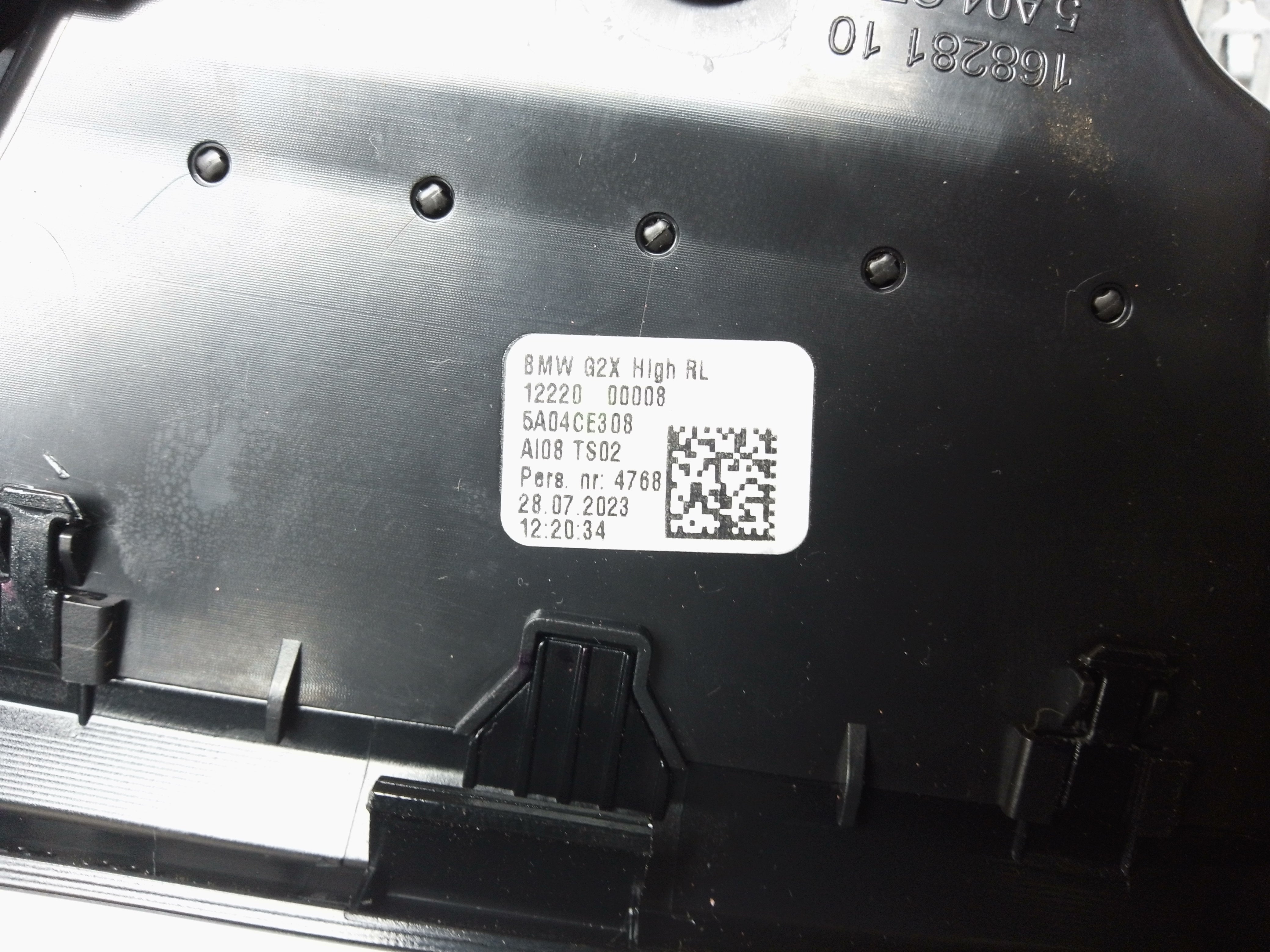 BMW 3 Series G20 G21 2023–2024 Dashboard Glove Box Trim (9P962571809)