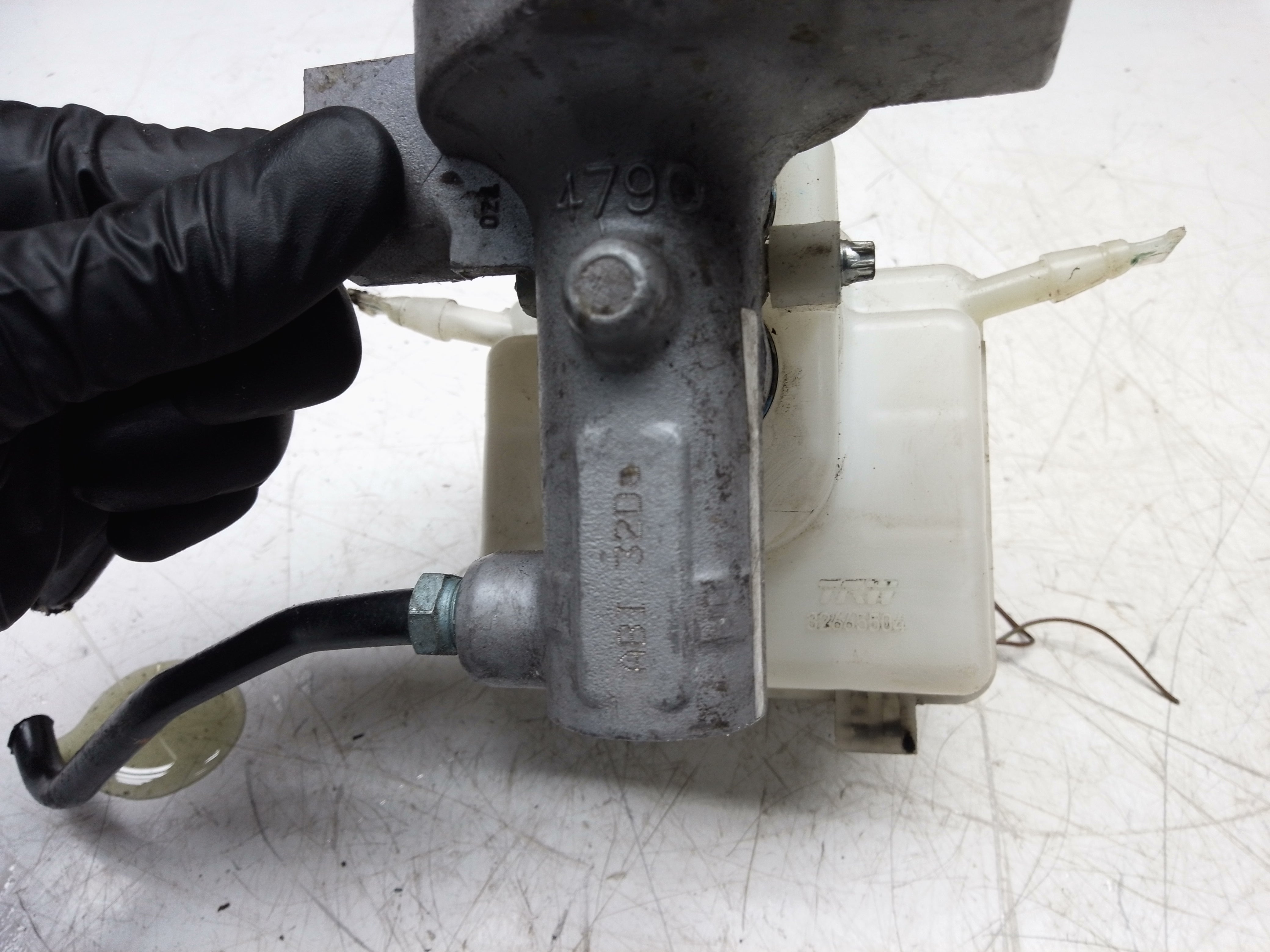 BMW X5 E70 2007/13 M Sport Diesel Brake Master Cylinder (32665504)