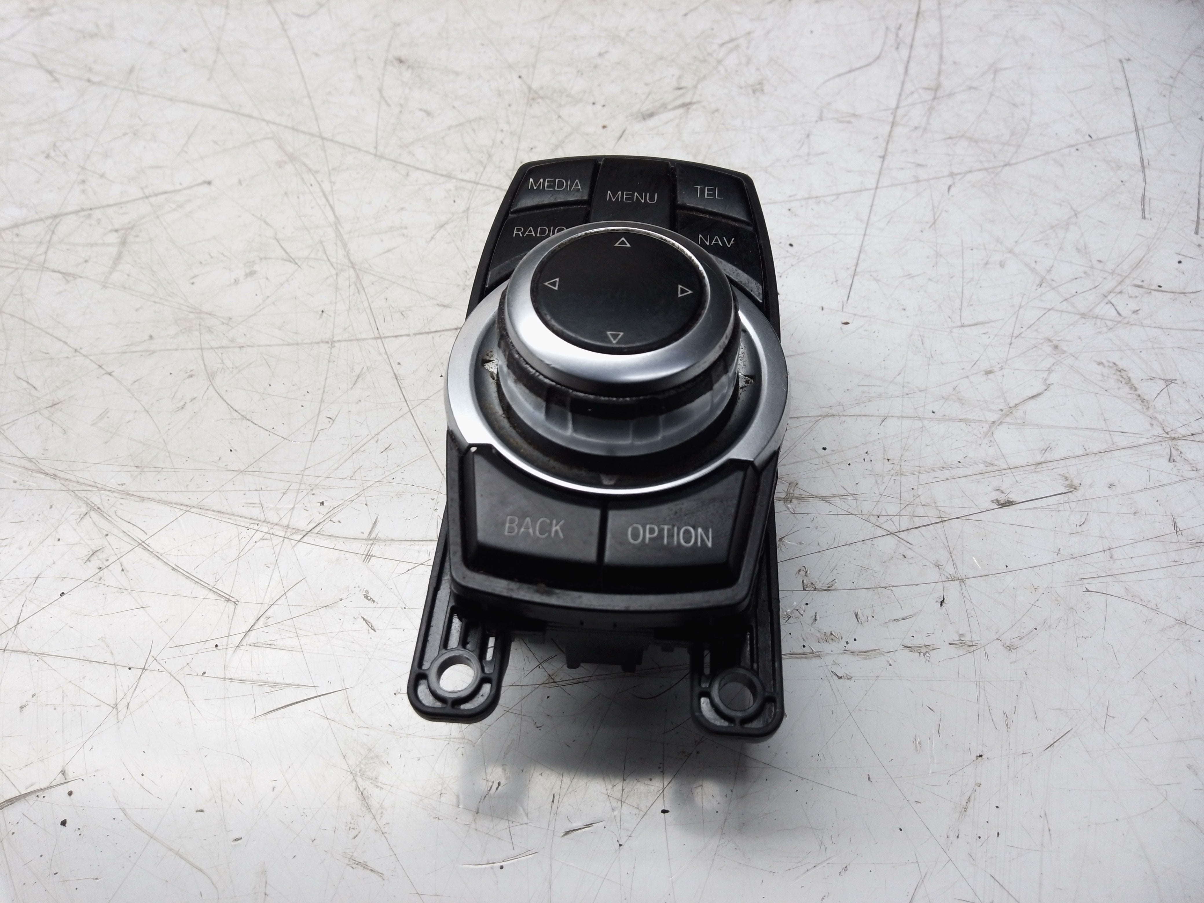 BMW 1 Series F20 Multimedia NBT Unit iDrive Kit (8792148) (9322122) (9286699)