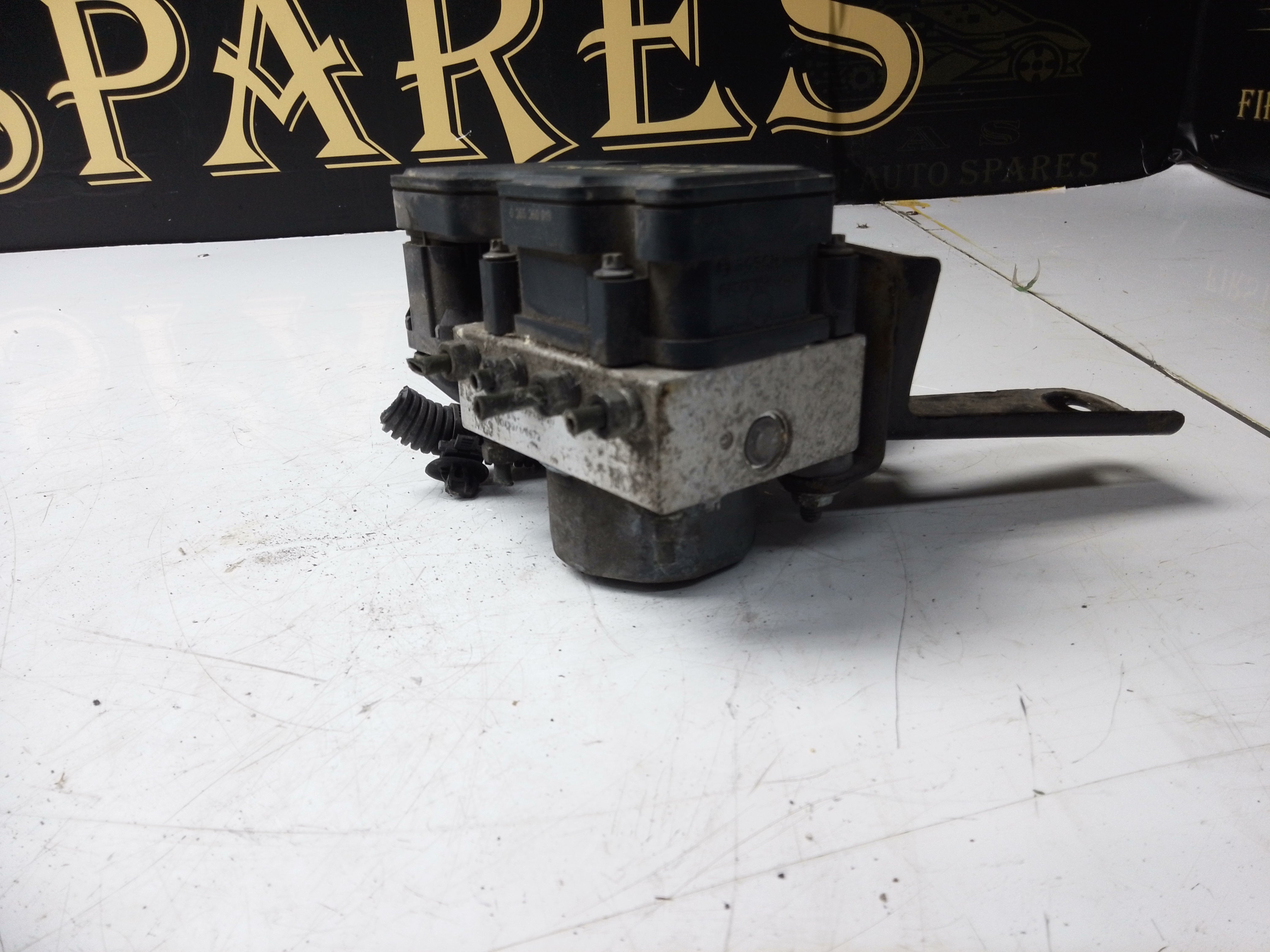 Toyota Aygo 2012 ABS Pump (2265106496)