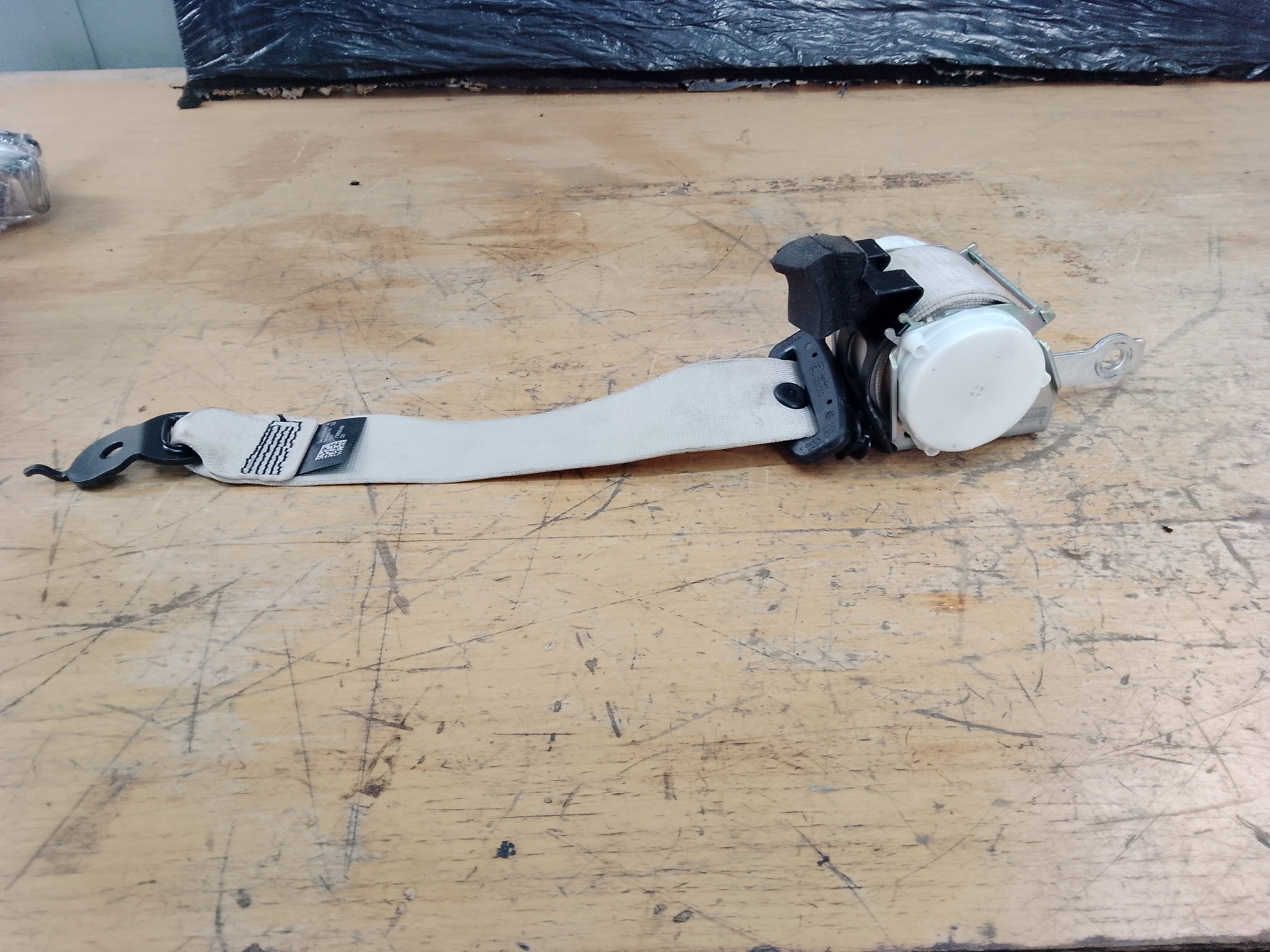 BMW 6 Series F06 2012–2018 Rear Seat Belt – Driver Right Side (34133149)