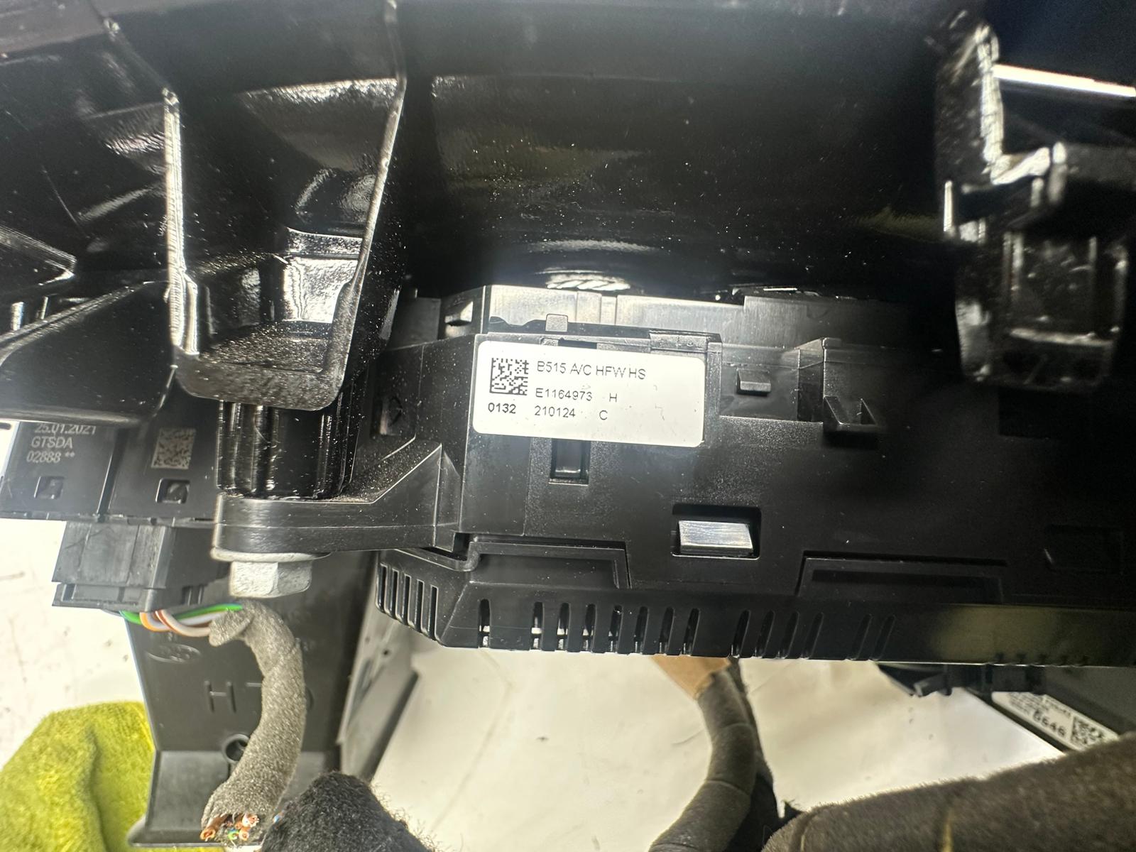 Ford Transit 350 Heater Control Panel (JK21-18835-BDW)