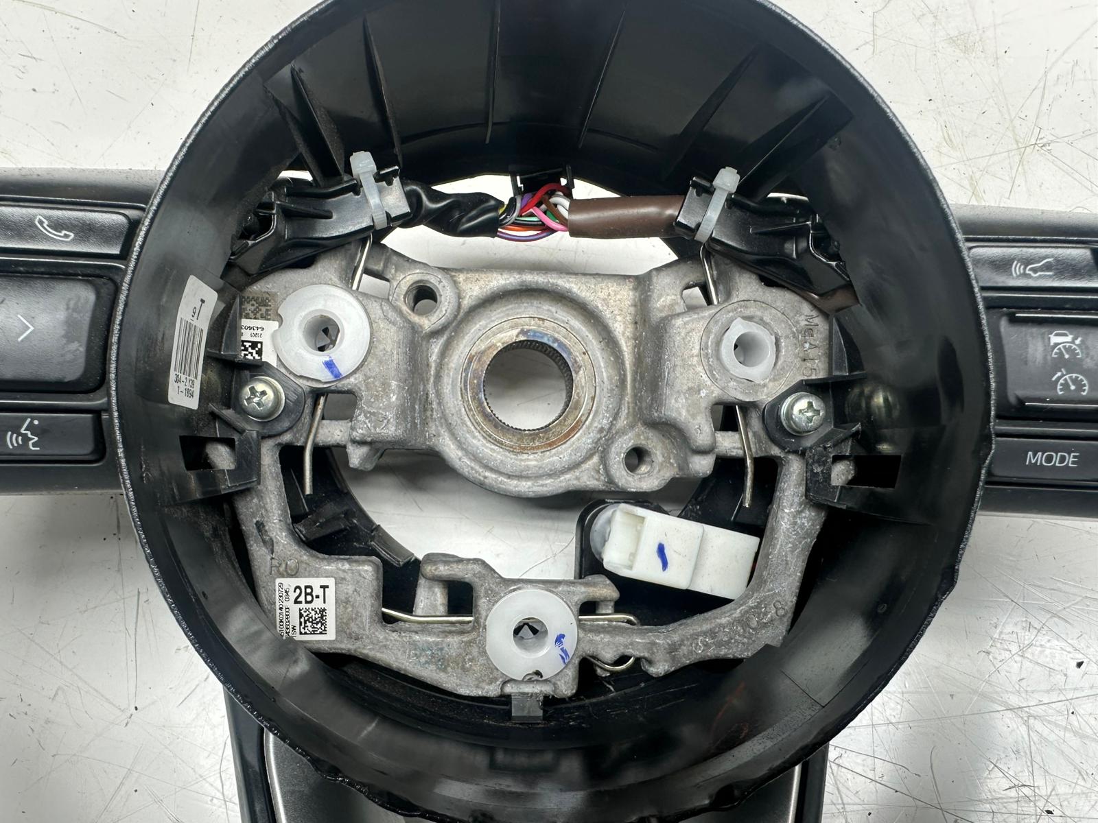 Toyota Yaris Cross 1.5 VV Steering Wheel (84250K0040C5)