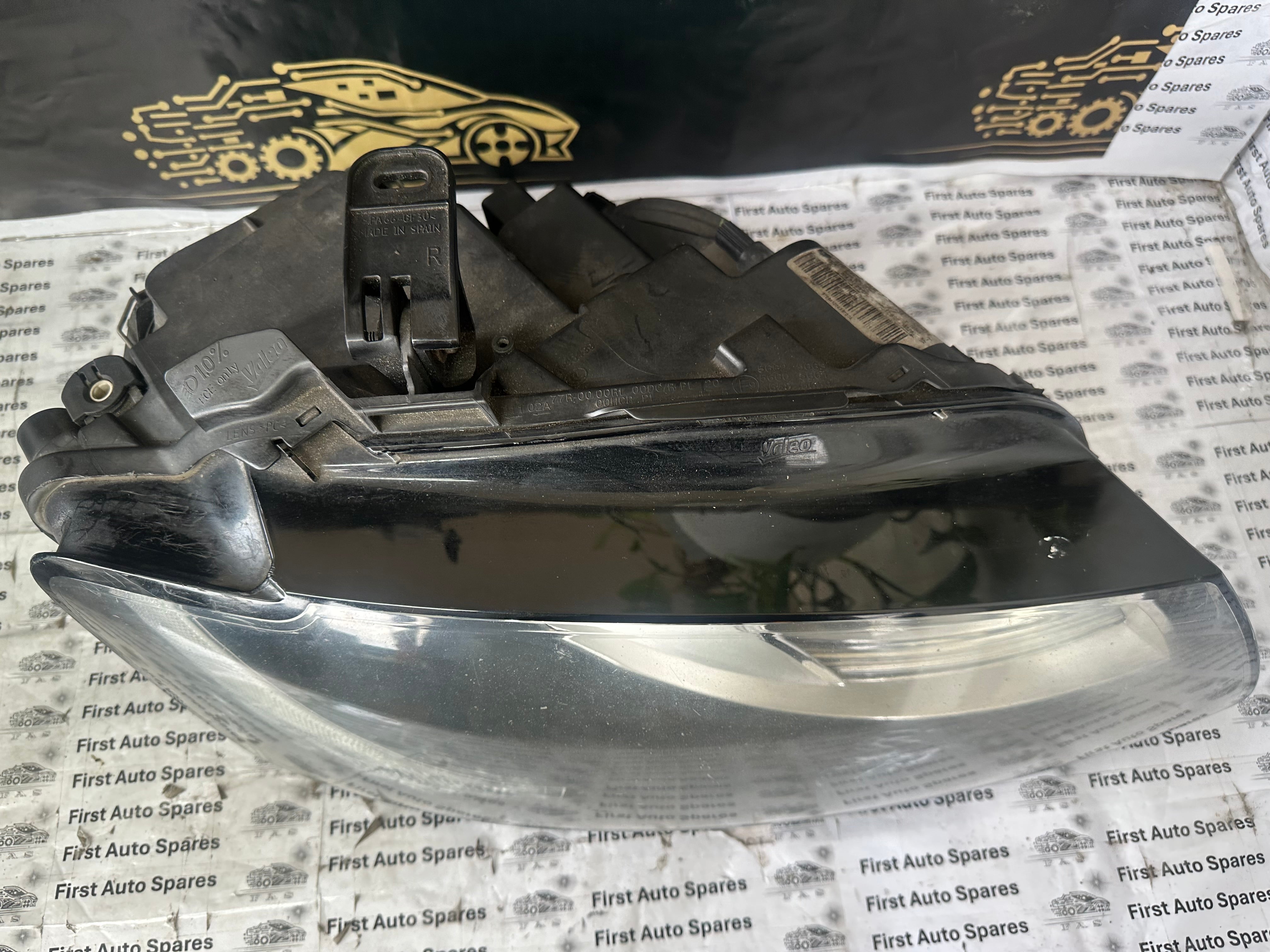 Audi A5 2010 Right Headlight (8T0941004AB)