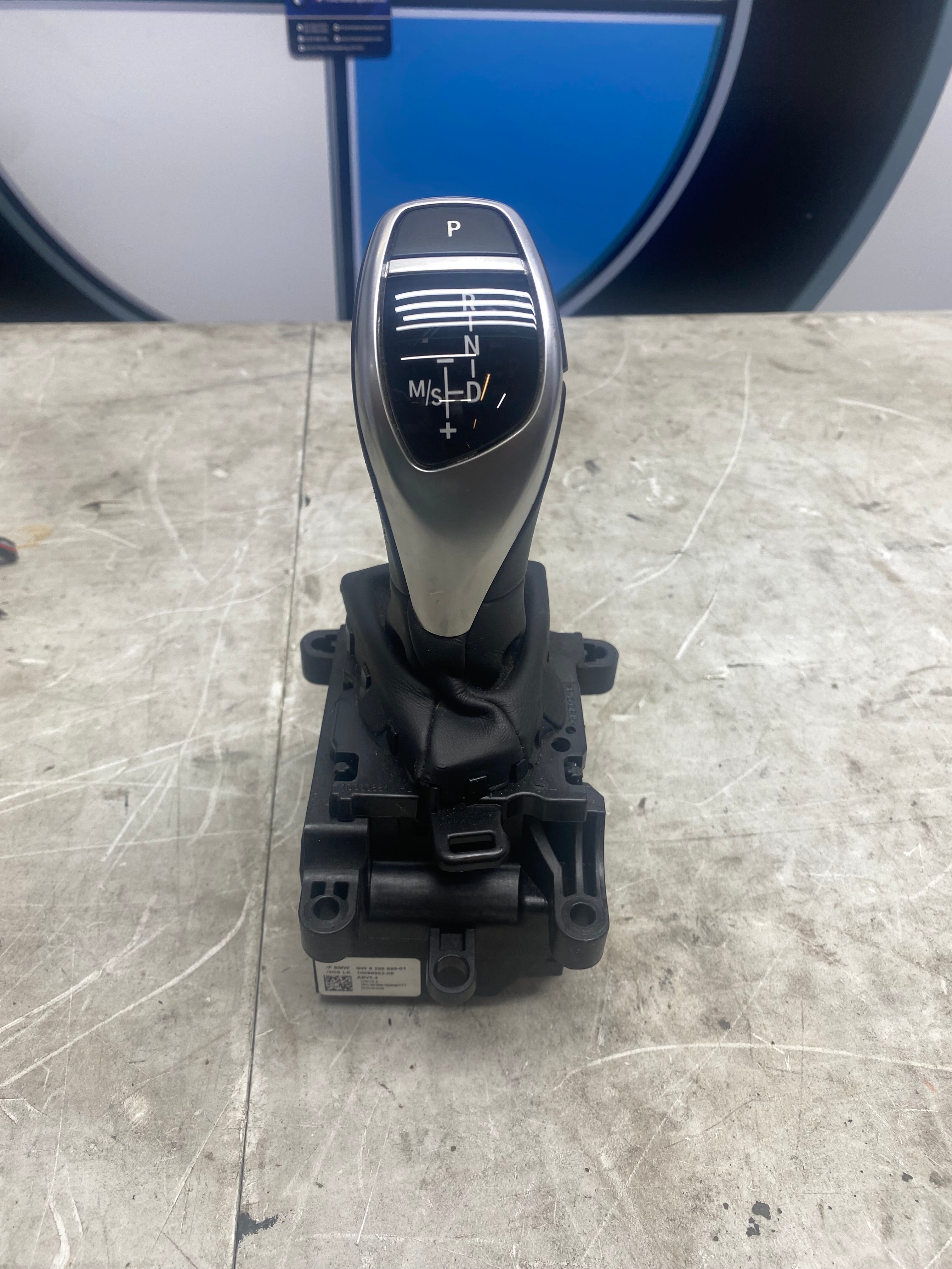 BMW 1 Series F20 Automatic Gear Selector / Gearshift Lever – 2011–2019