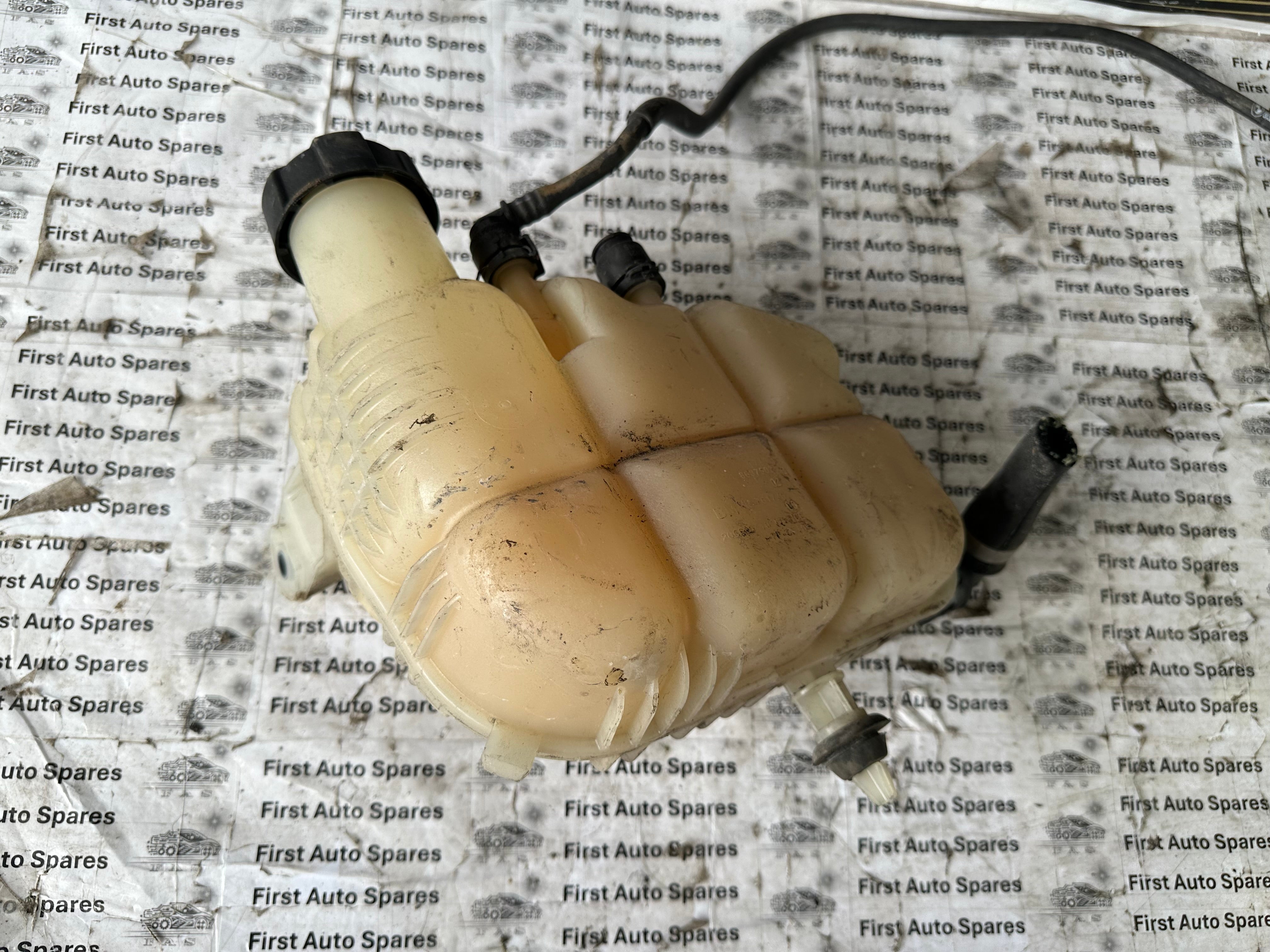 Mini F60 & BMW 1 Series F40 Coolant Expansion Tank (8687503 02)