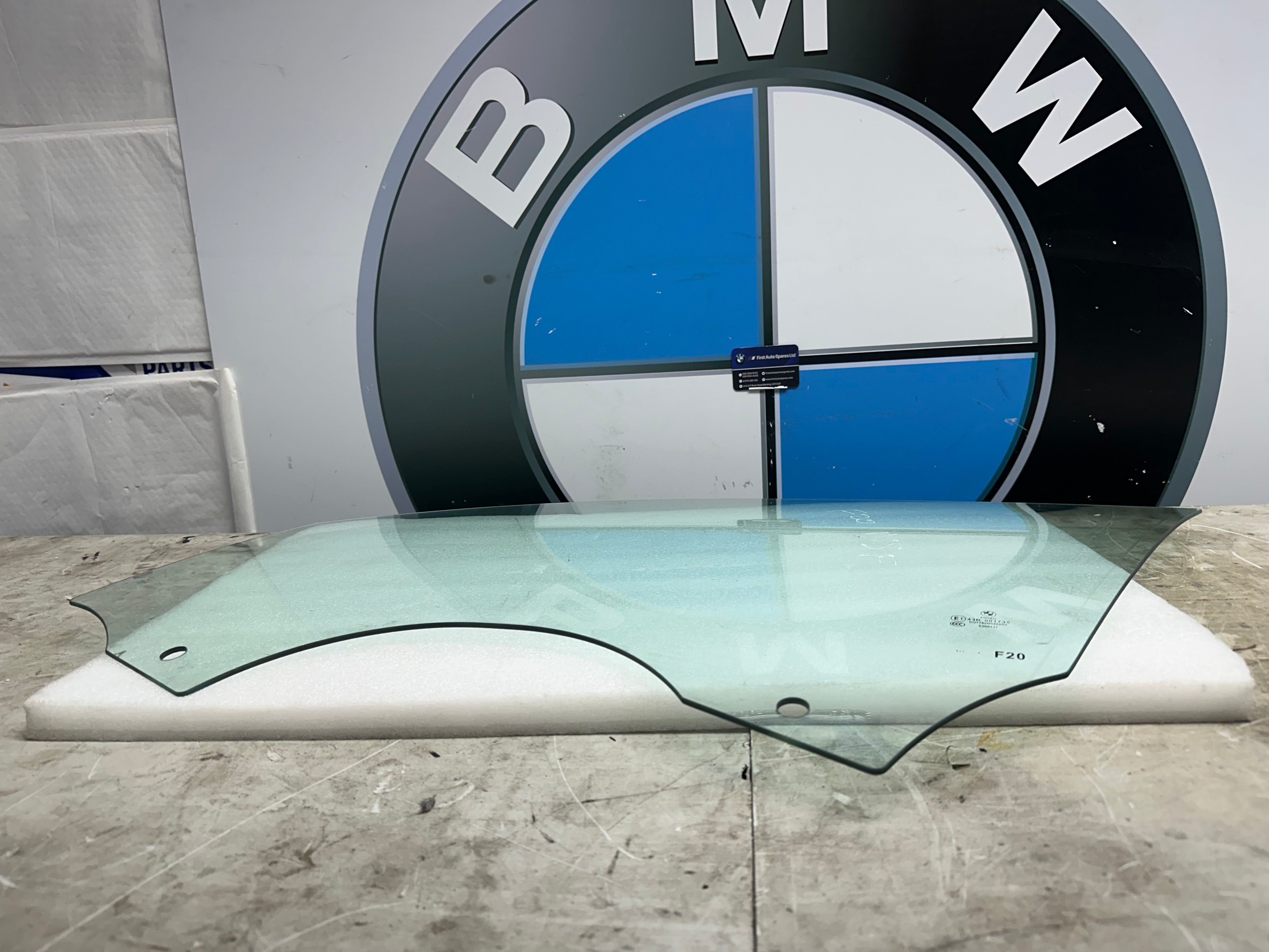 BMW 1 Series F20 Left Front Door Glass – 2011–2019