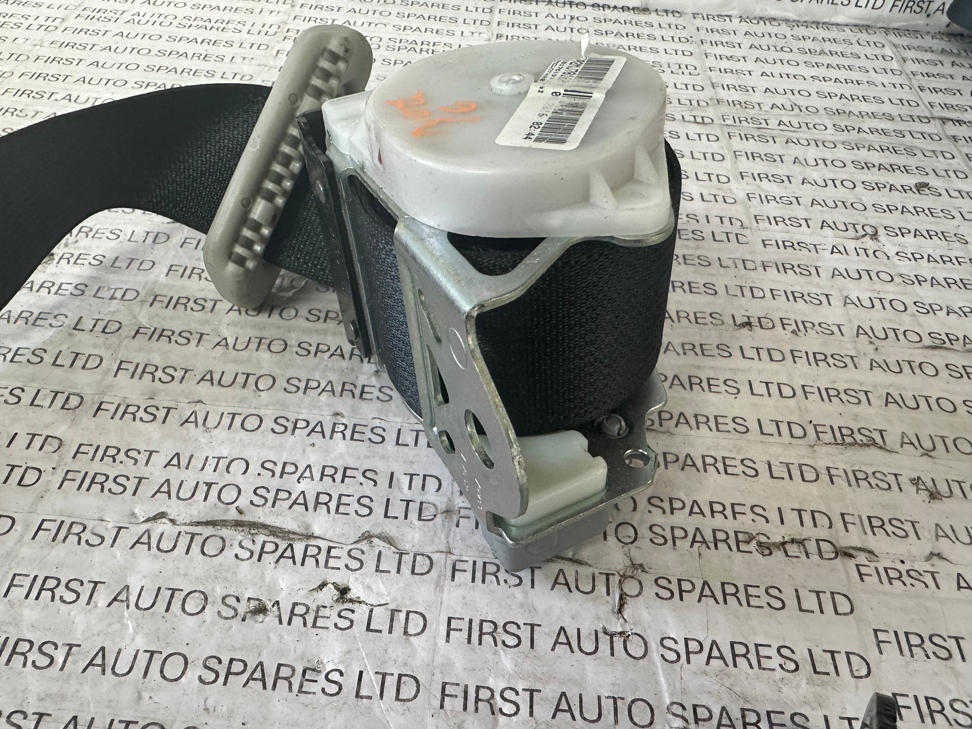 Nissan Note 2016 Seat Belt