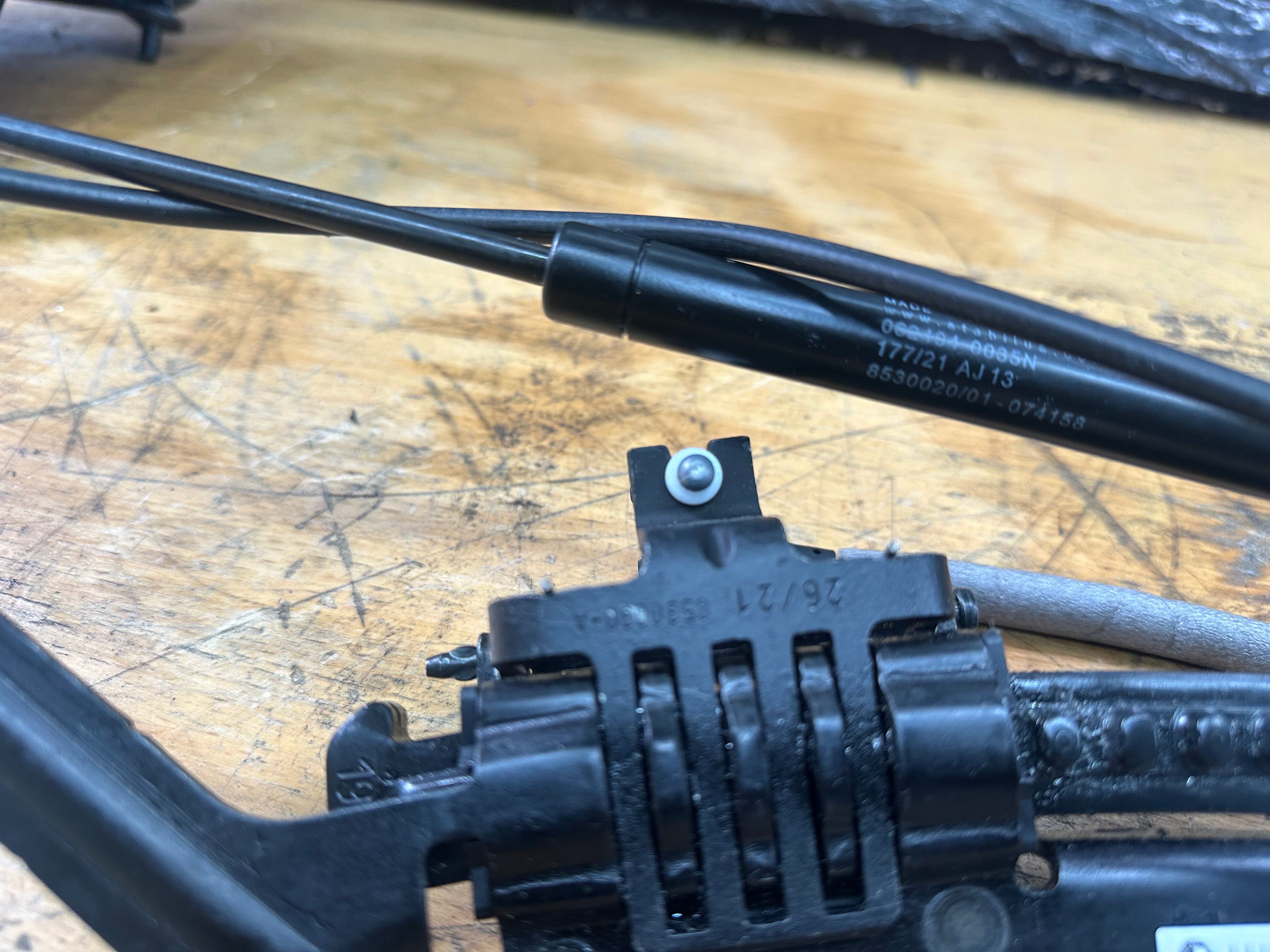 BMW X3 F97 2021 M Rear Left Side Control Mechanism (7404185) (7404185-13)