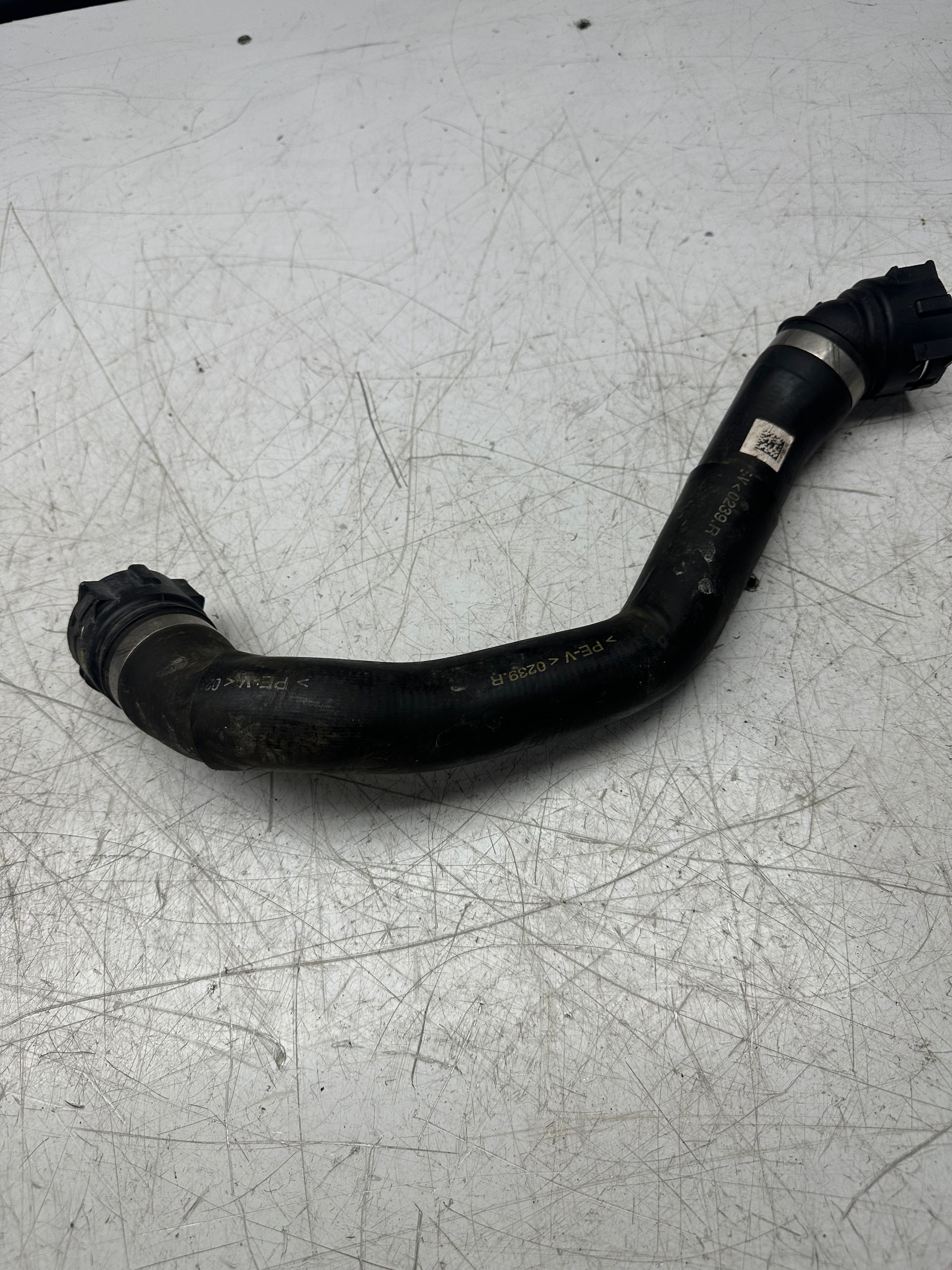 BMW 3 Series G20 Water Coolant Pipe / Hose (2018–2023)(8572911)