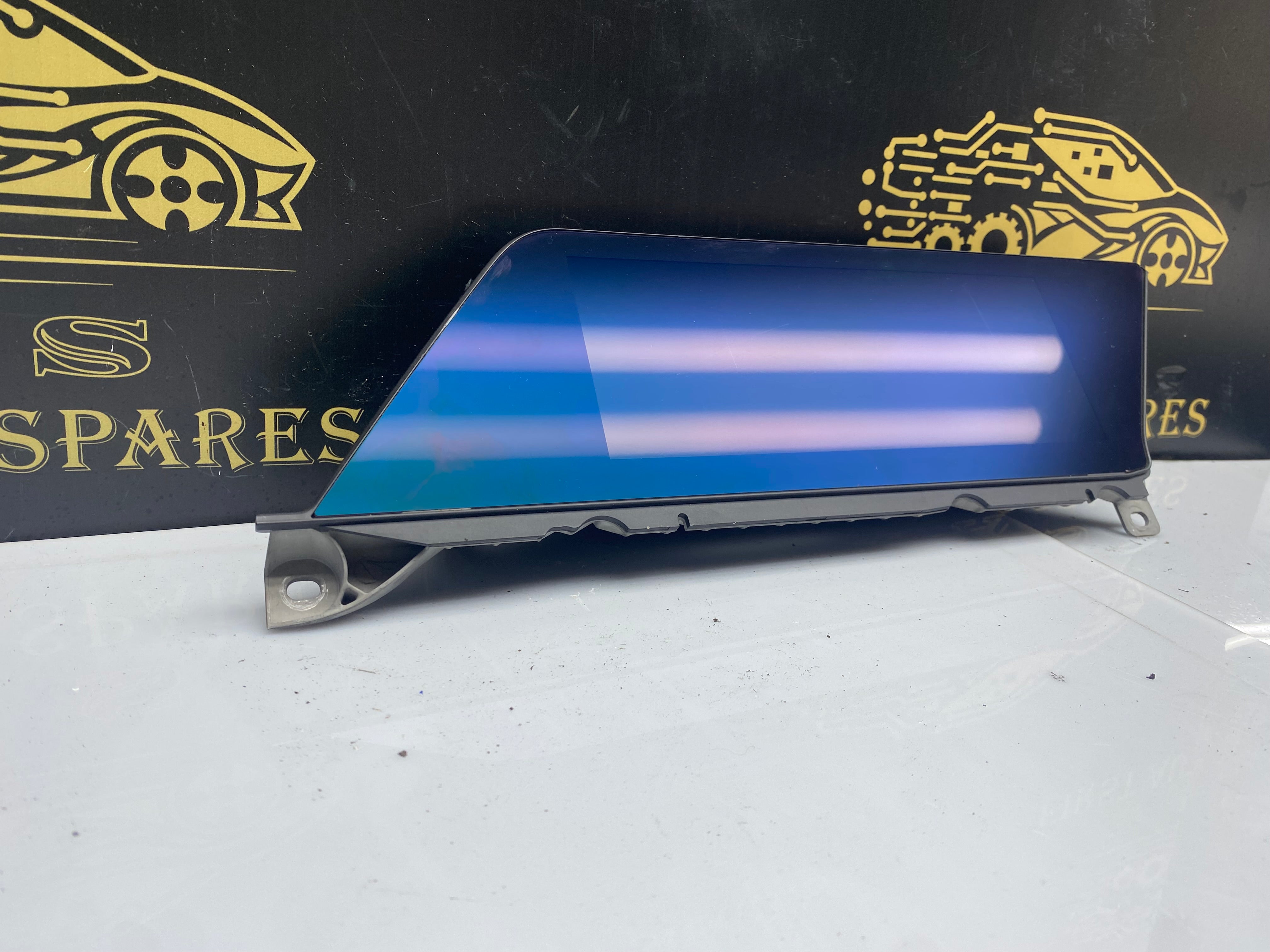 BMW 1 Series F40 Nav System CID Display iDrive (7949339 / 9423191 / 5A0EDF6)