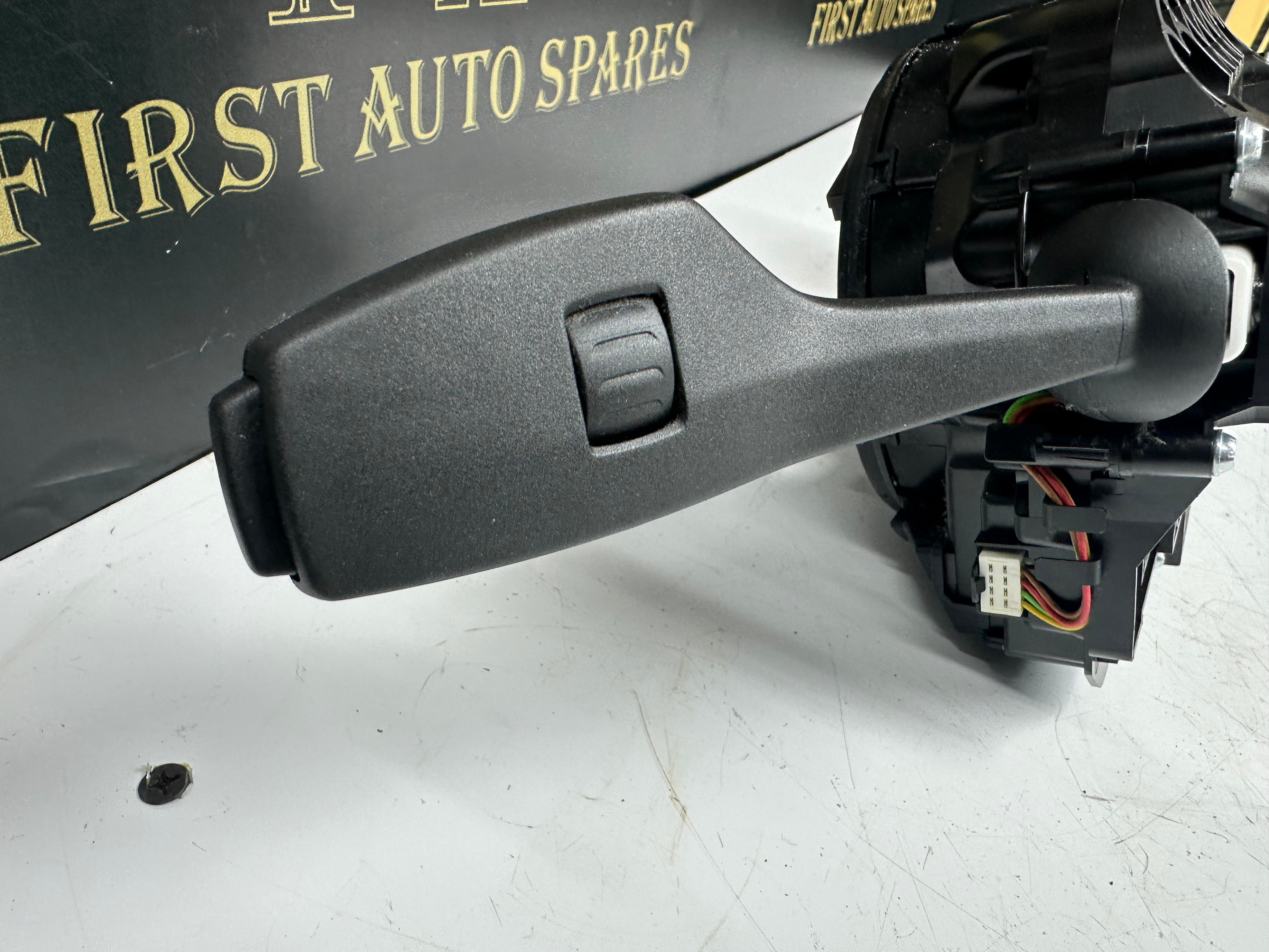 BMW F10 F12 Switch Cluster Steering Column Wiper Stalk (6131 9297778)