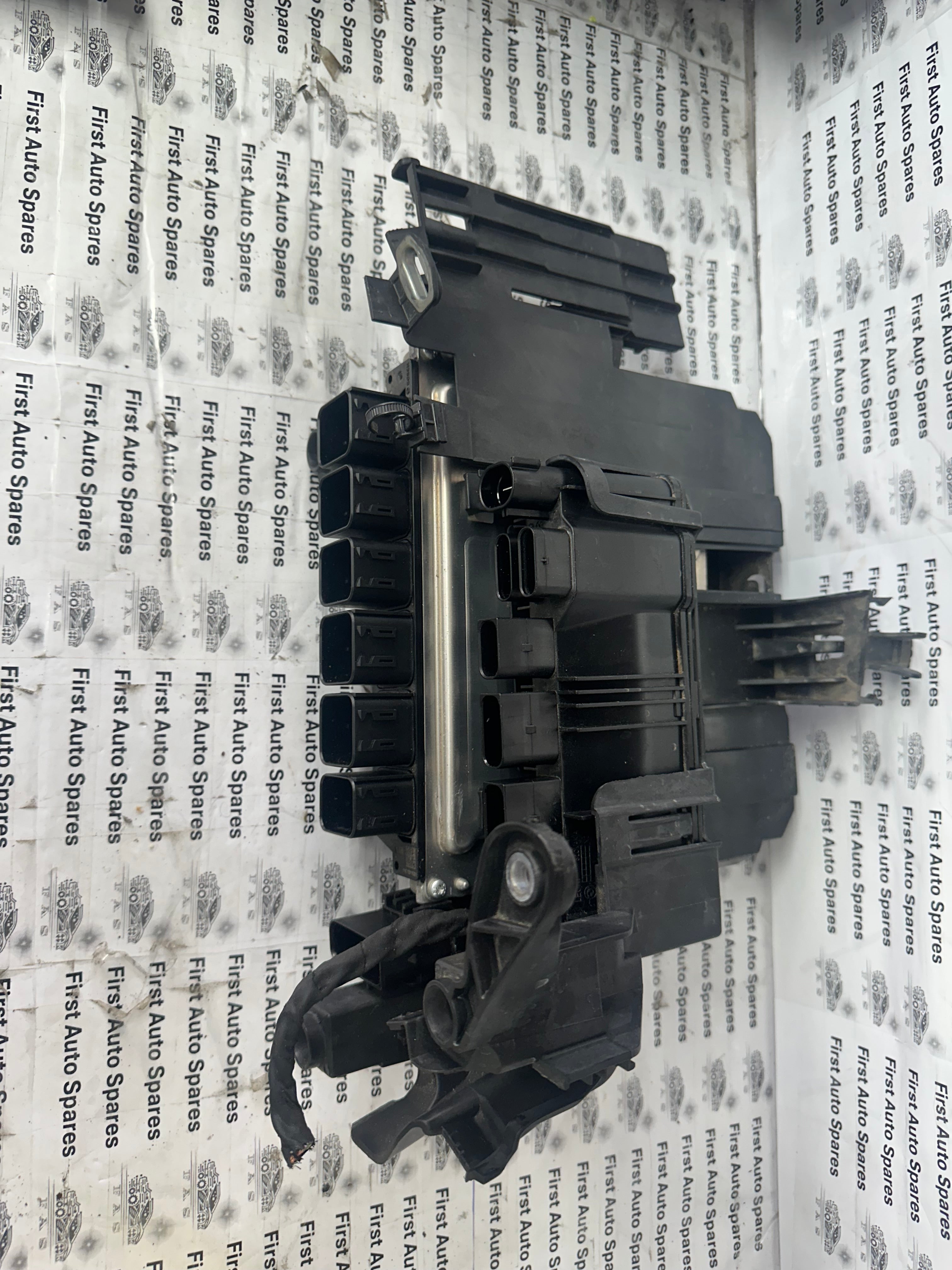 BMW 3 Series G20 330e Hybrid Engine ECU Module (5A23E06-01) (0 261 S103G3)