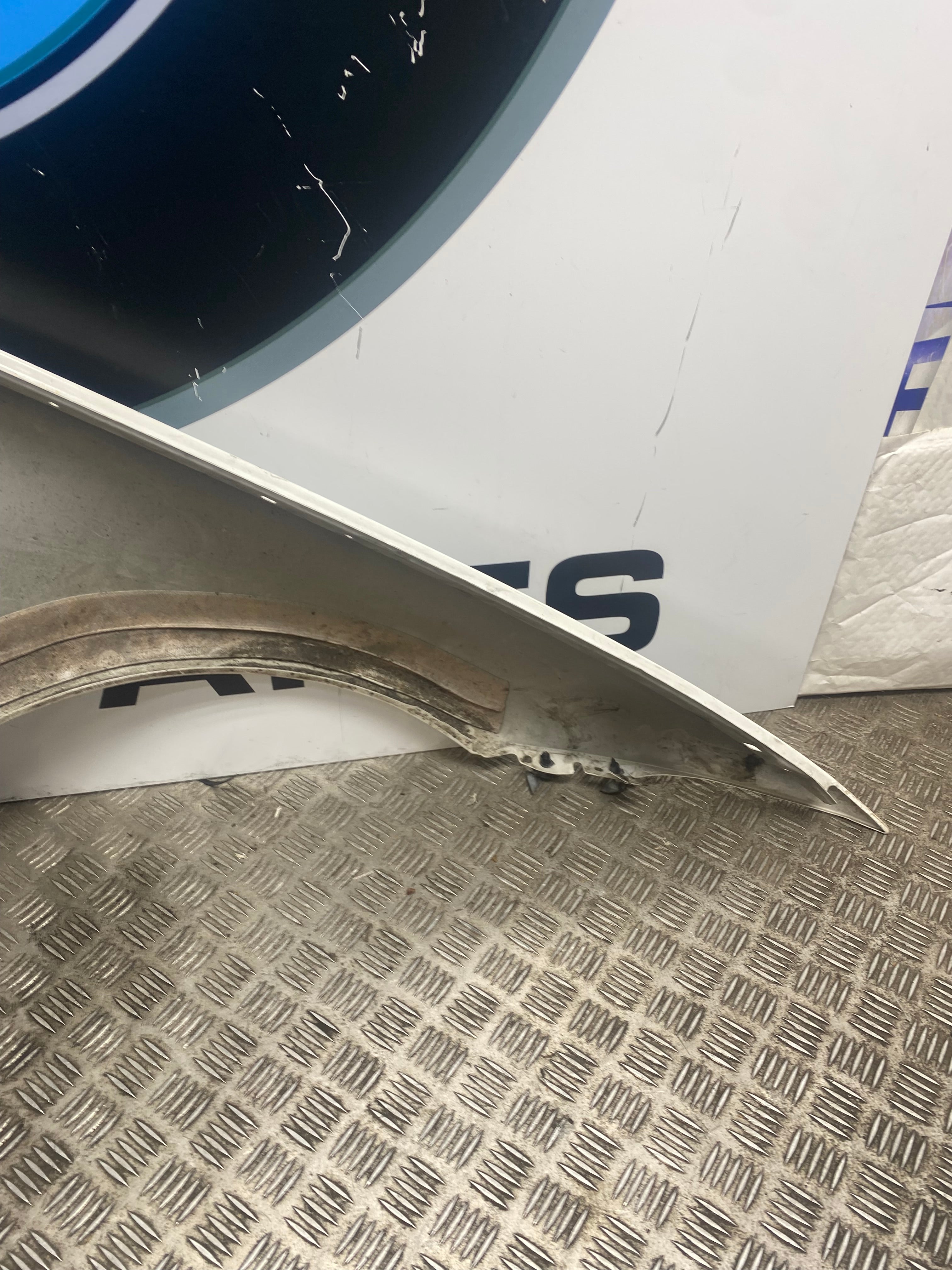 BMW M4 F82 / F83 Front Left Passenger Side Fender Wing – 2014–2020