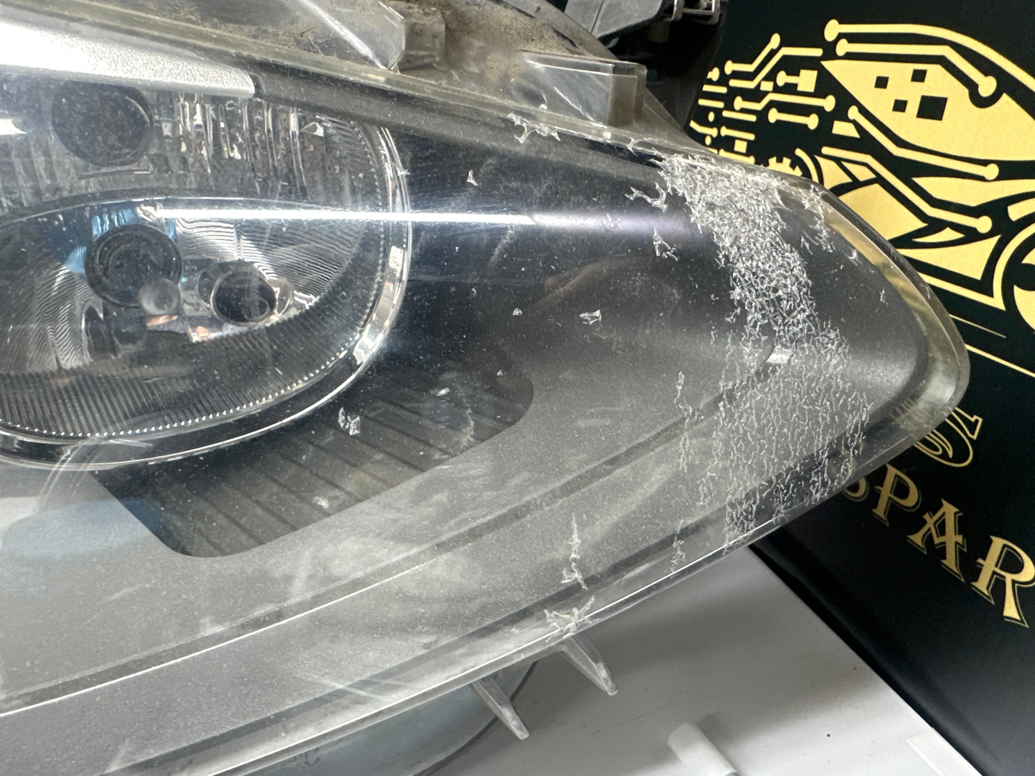 BMW 1 Series F20 F21 Halogen Right Headlight (7229686-07)