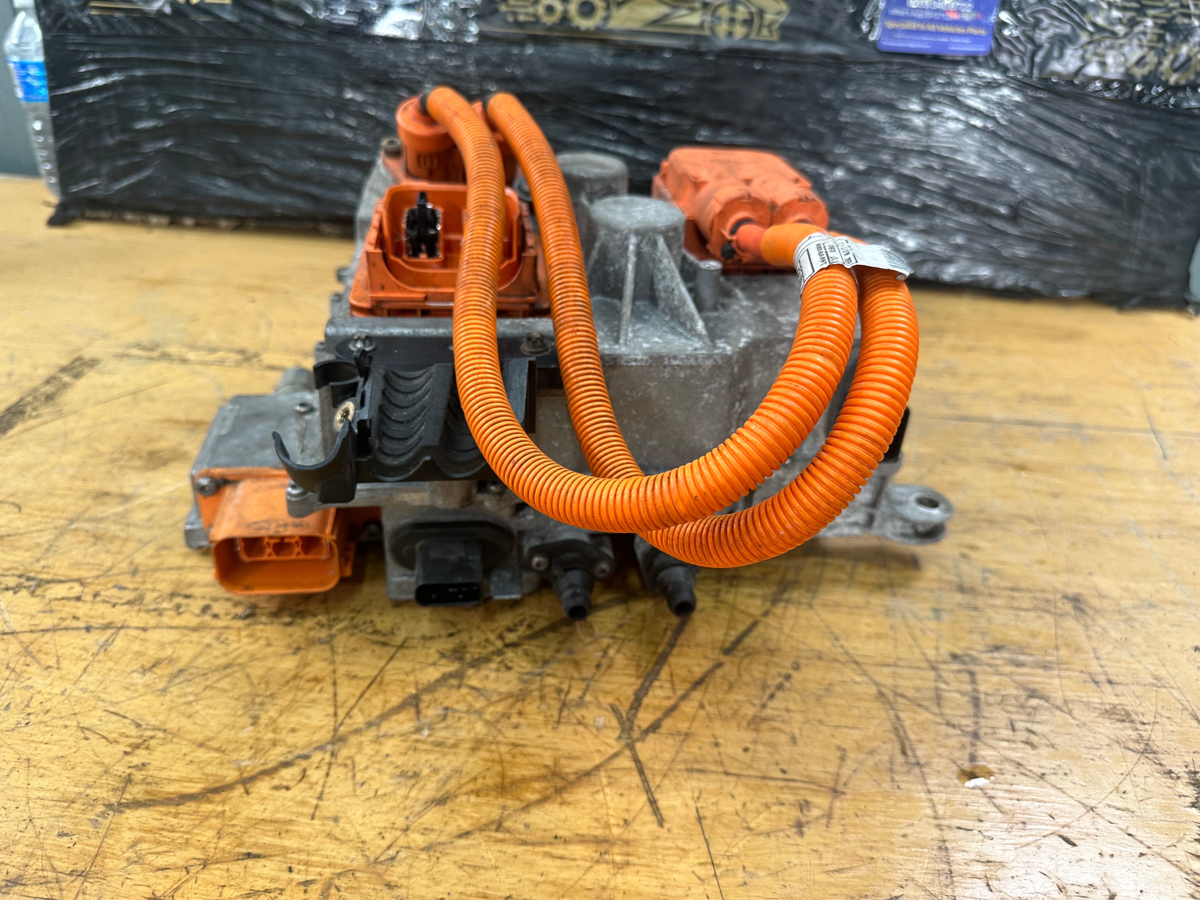 BMW i3 2013–2022 Voltage Converter (4010184601) (7933931)