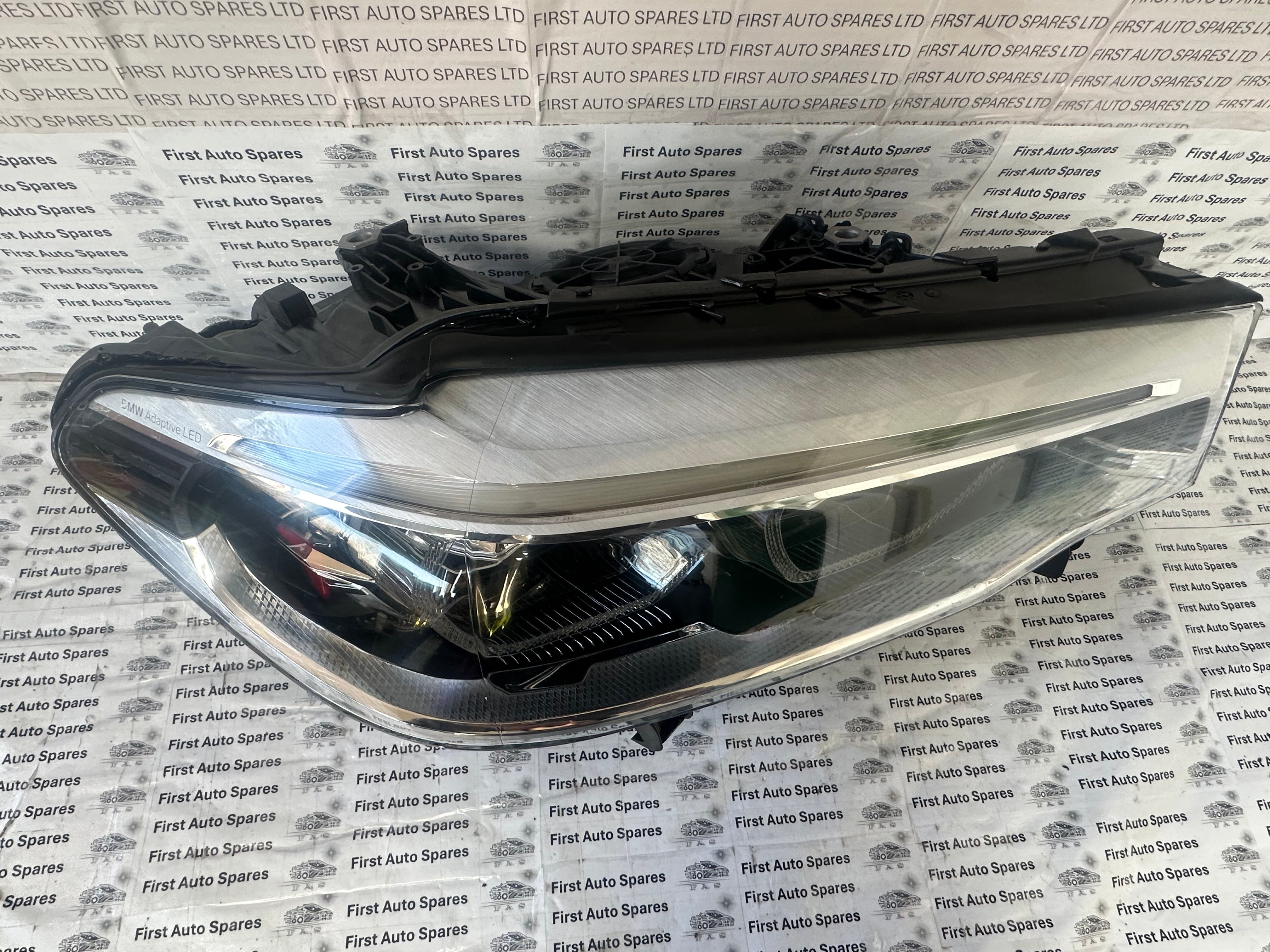 BMW 5 Series Adaptive LED Right Headlight G30 G31 F90 (7214962-02)