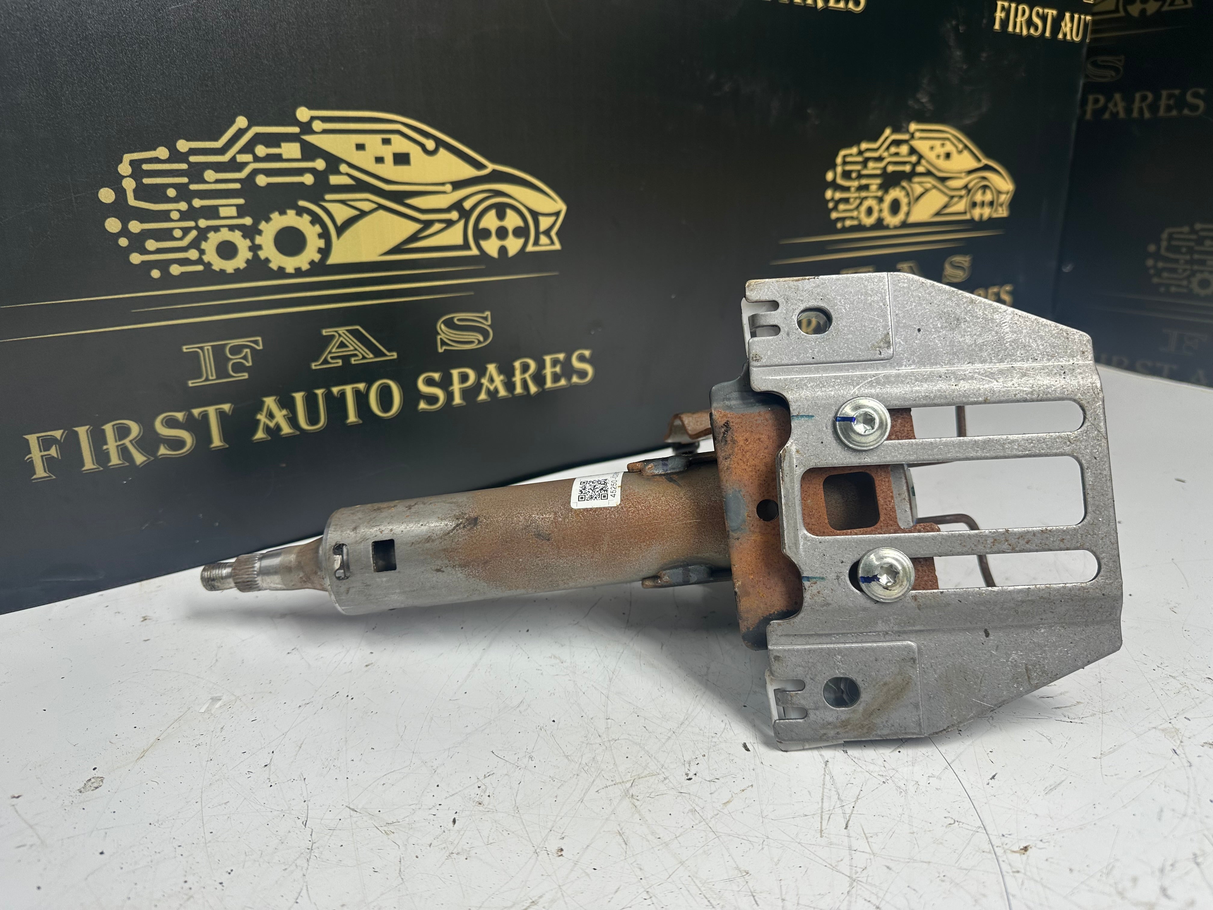 Toyota Auris Steering Column Joint (45250-02K42)