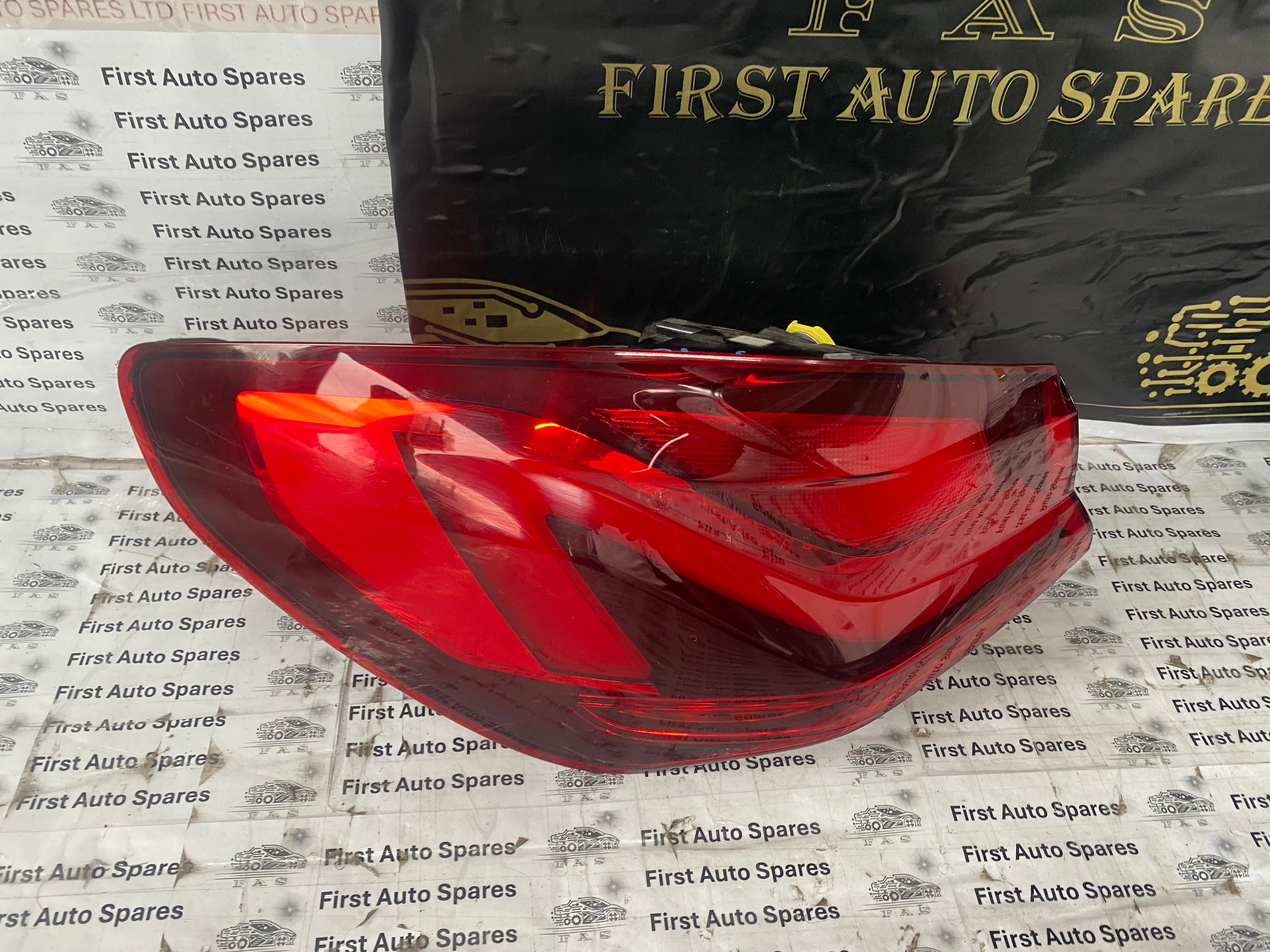 BMW 1 Series 2019–2023 F40 N/S/R Left Passenger Rear Tail Light (7450643)