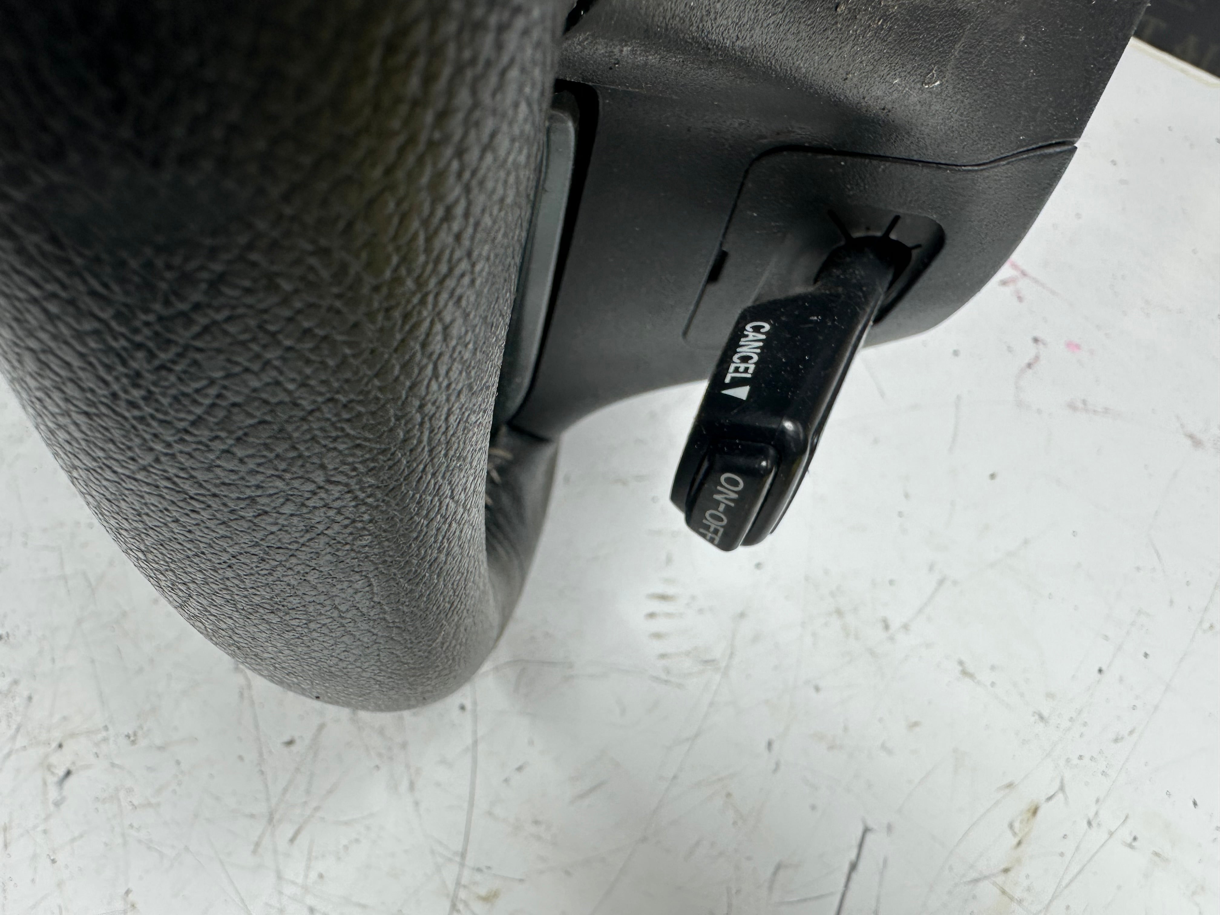 Toyota Yaris Steering Wheel (306744199B2S-AD) (45100-OD490C9) (306744181B2S-AD)