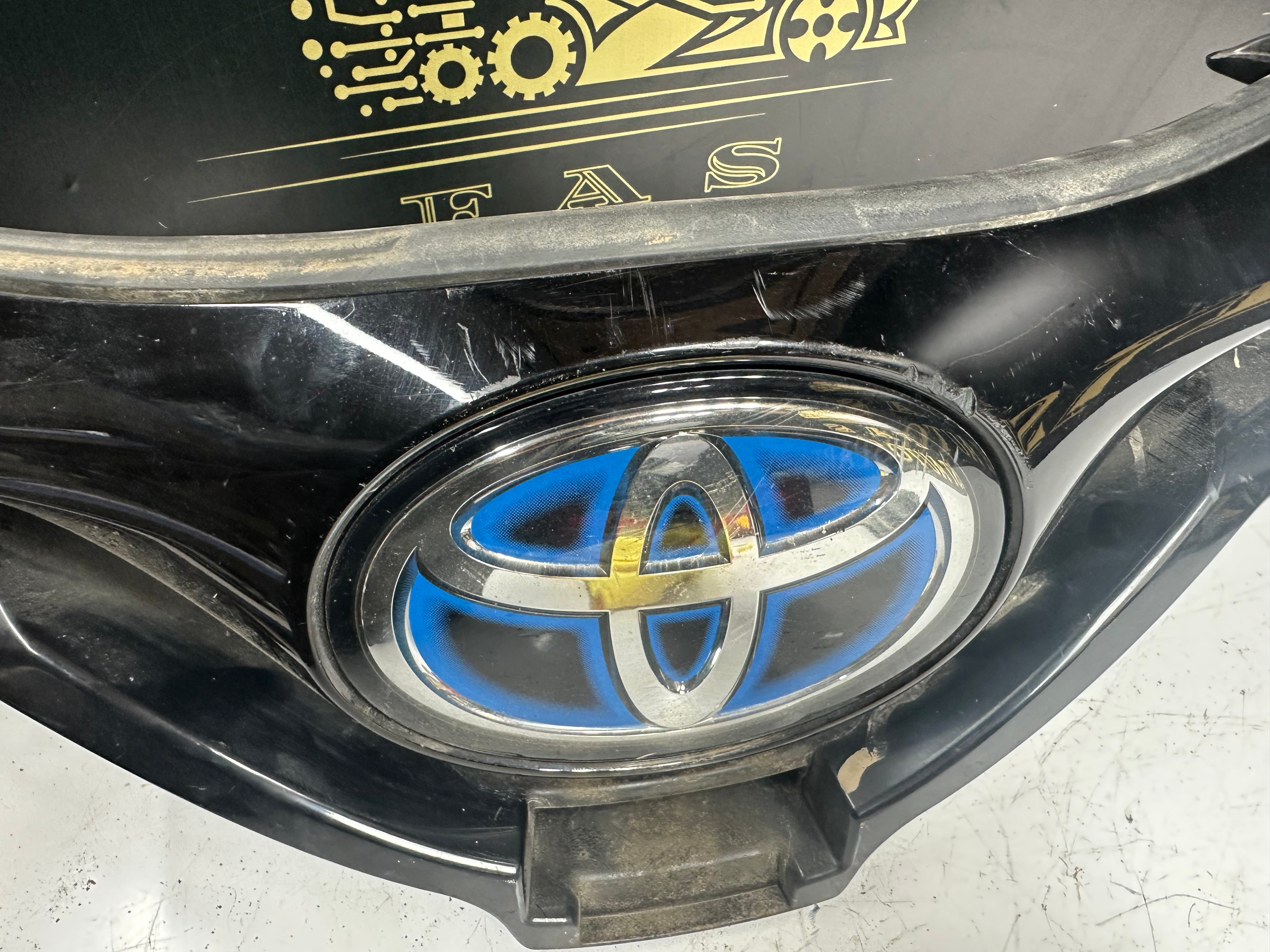 Toyota C-HR Grille with Emblem & Front Radar Distance Sensor (88215-F4010)