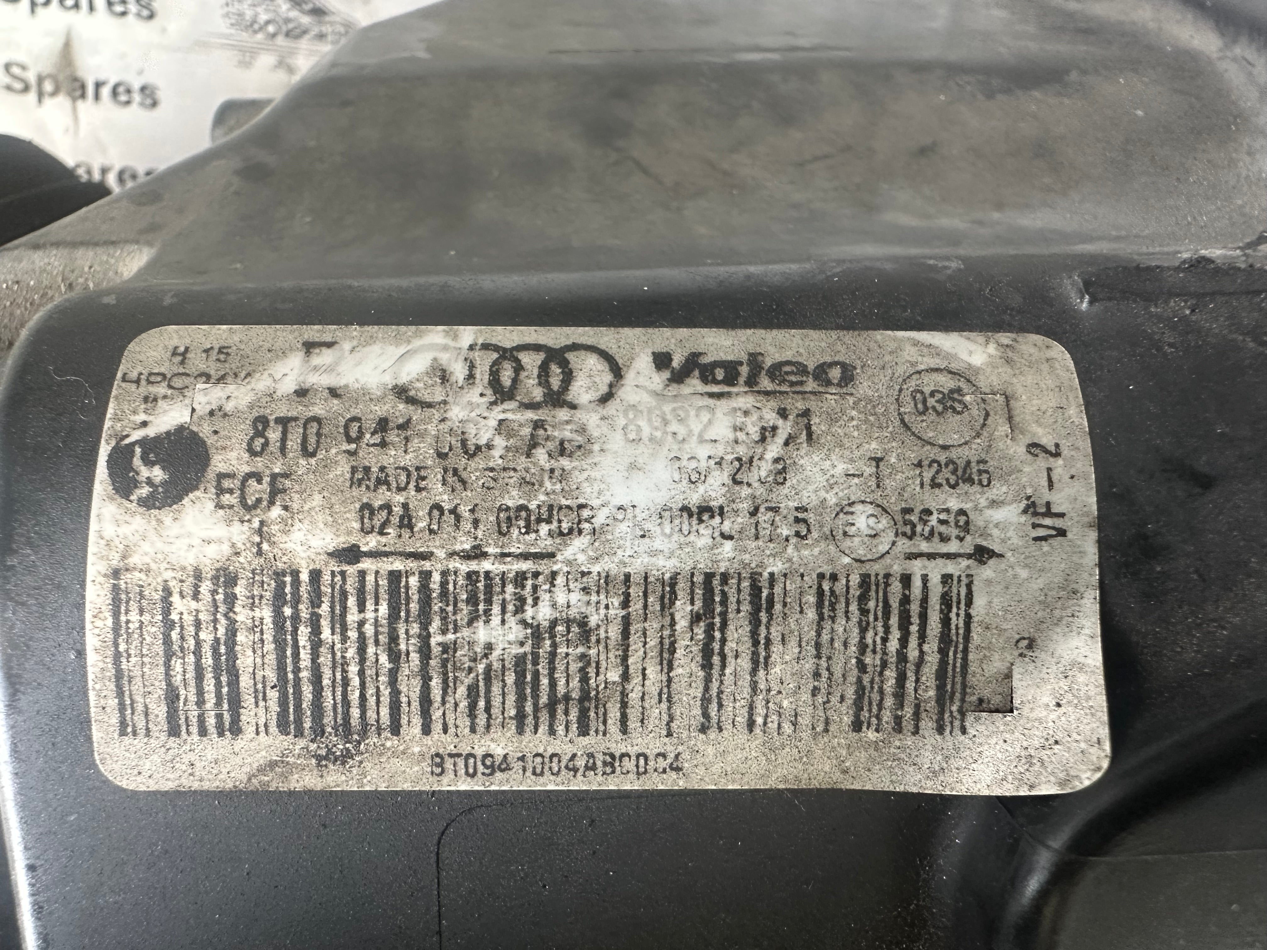 Audi A5 2010 Right Headlight (8T0941004AB)